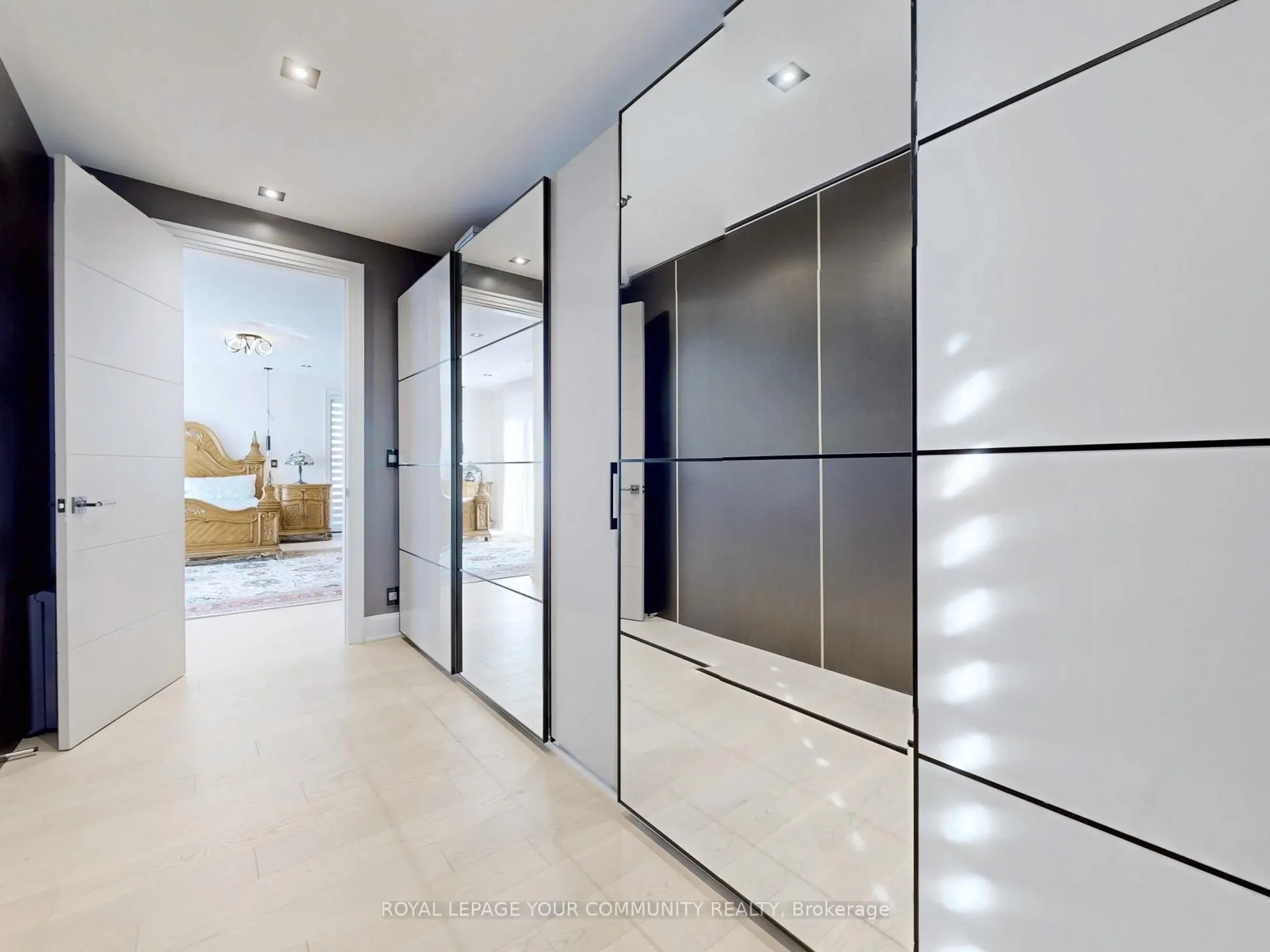 127 Elgin Mills Road W