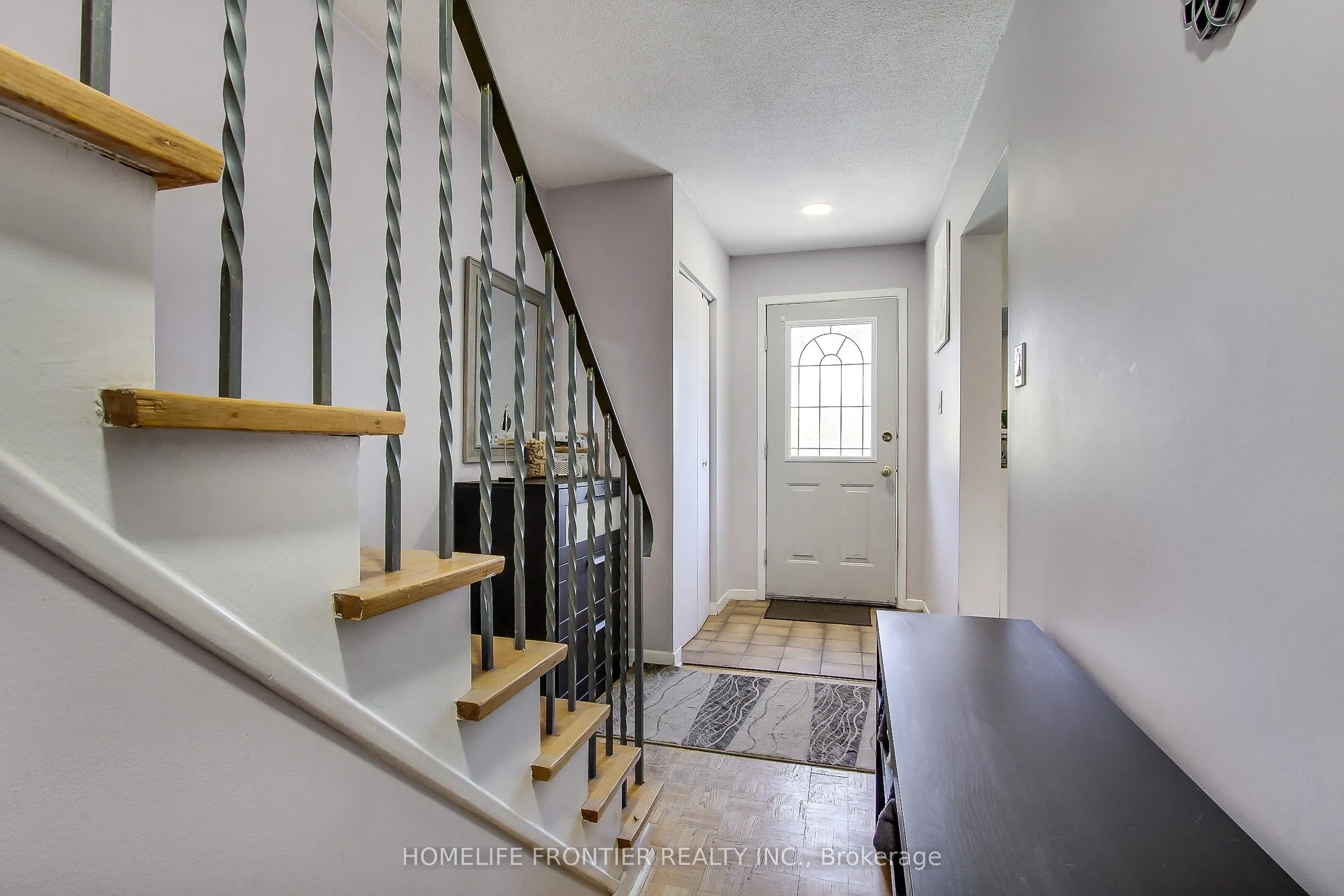 5 Penwick Crescent