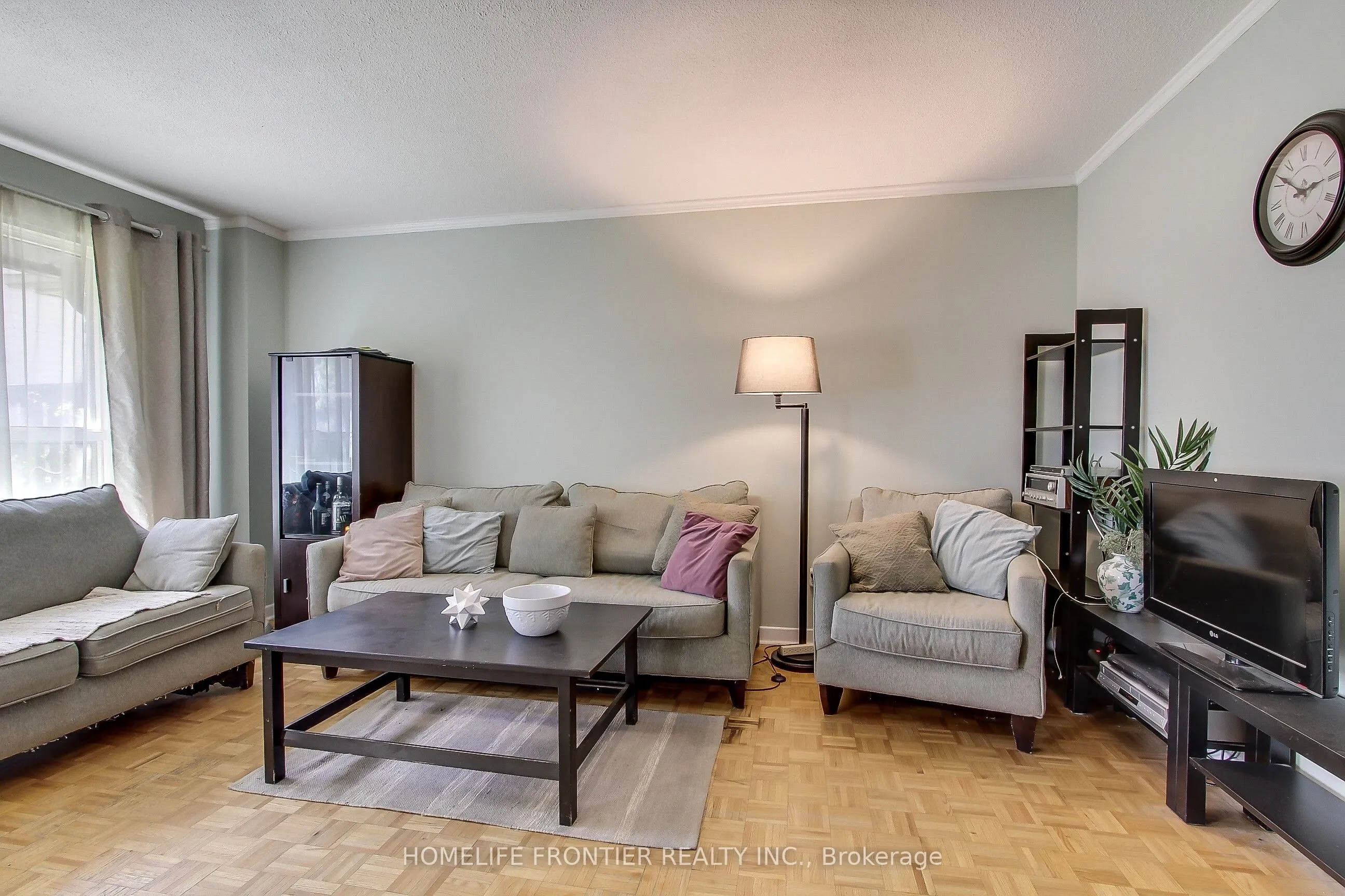 5 Penwick Crescent