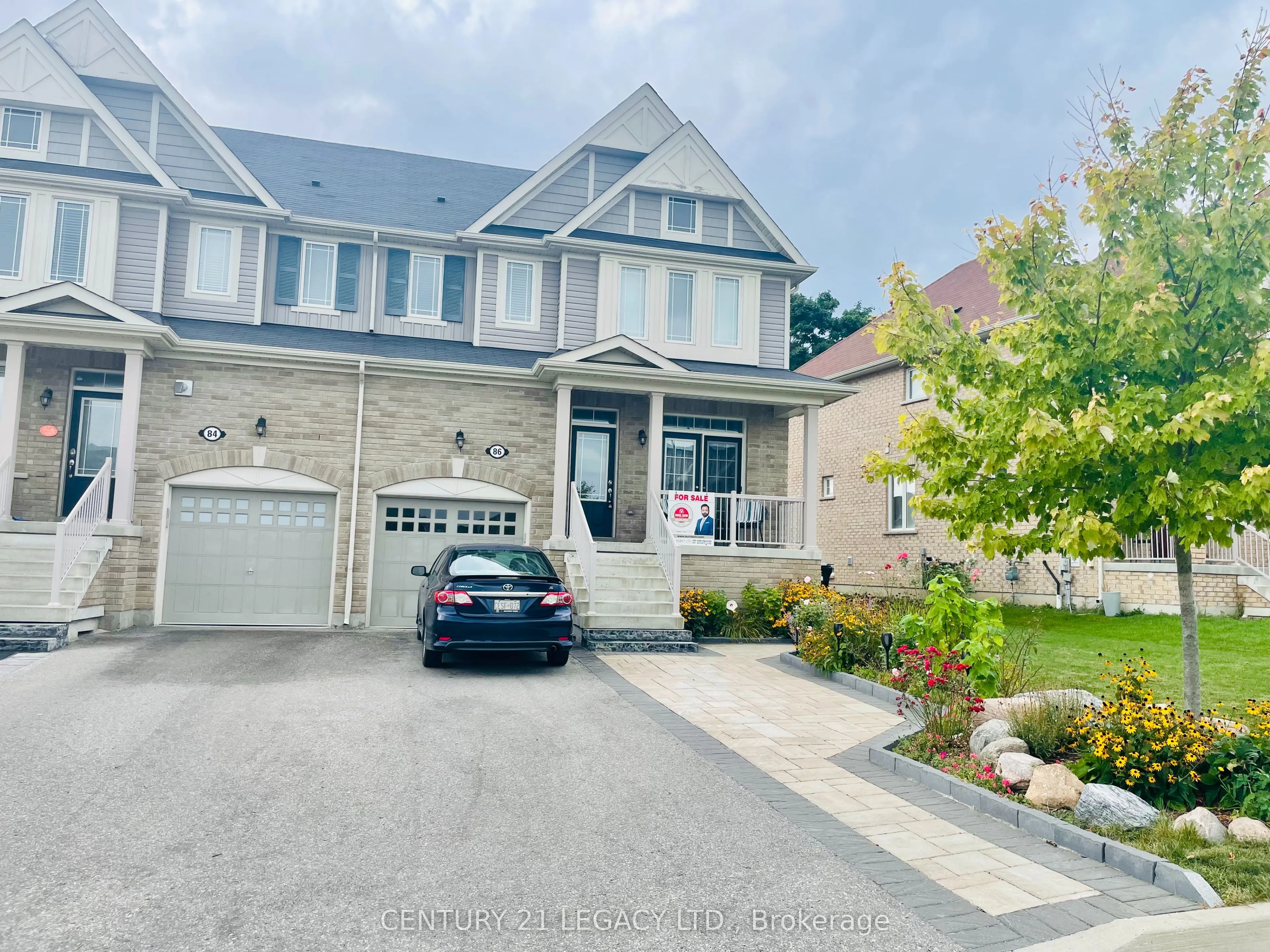 86 Sydie Lane