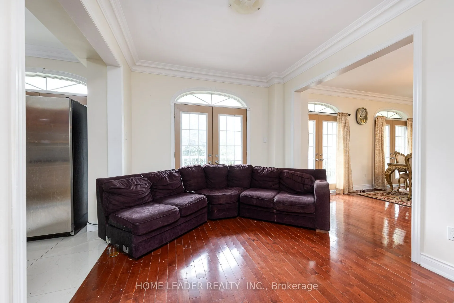 135 spruce Avenue