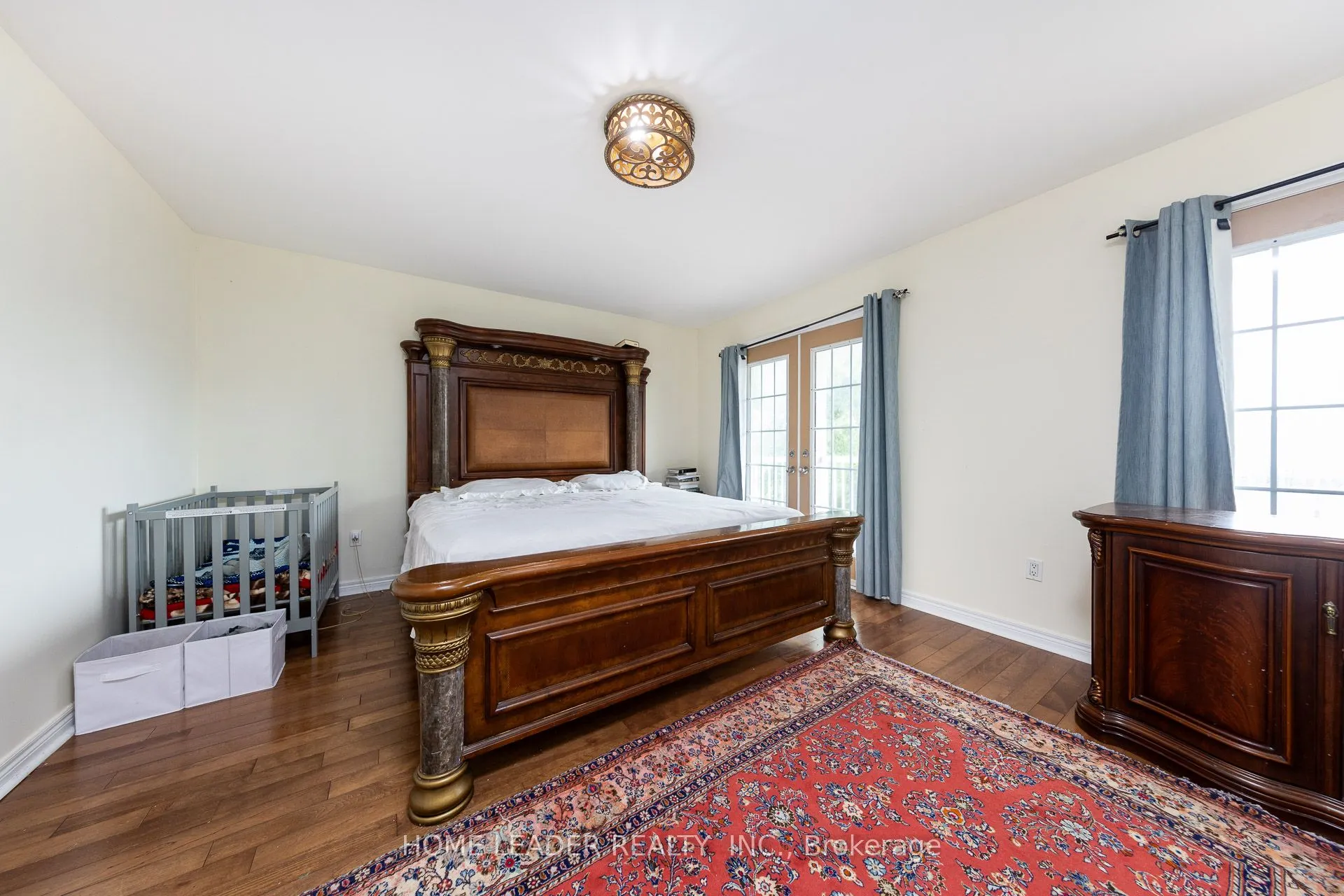 135 spruce Avenue
