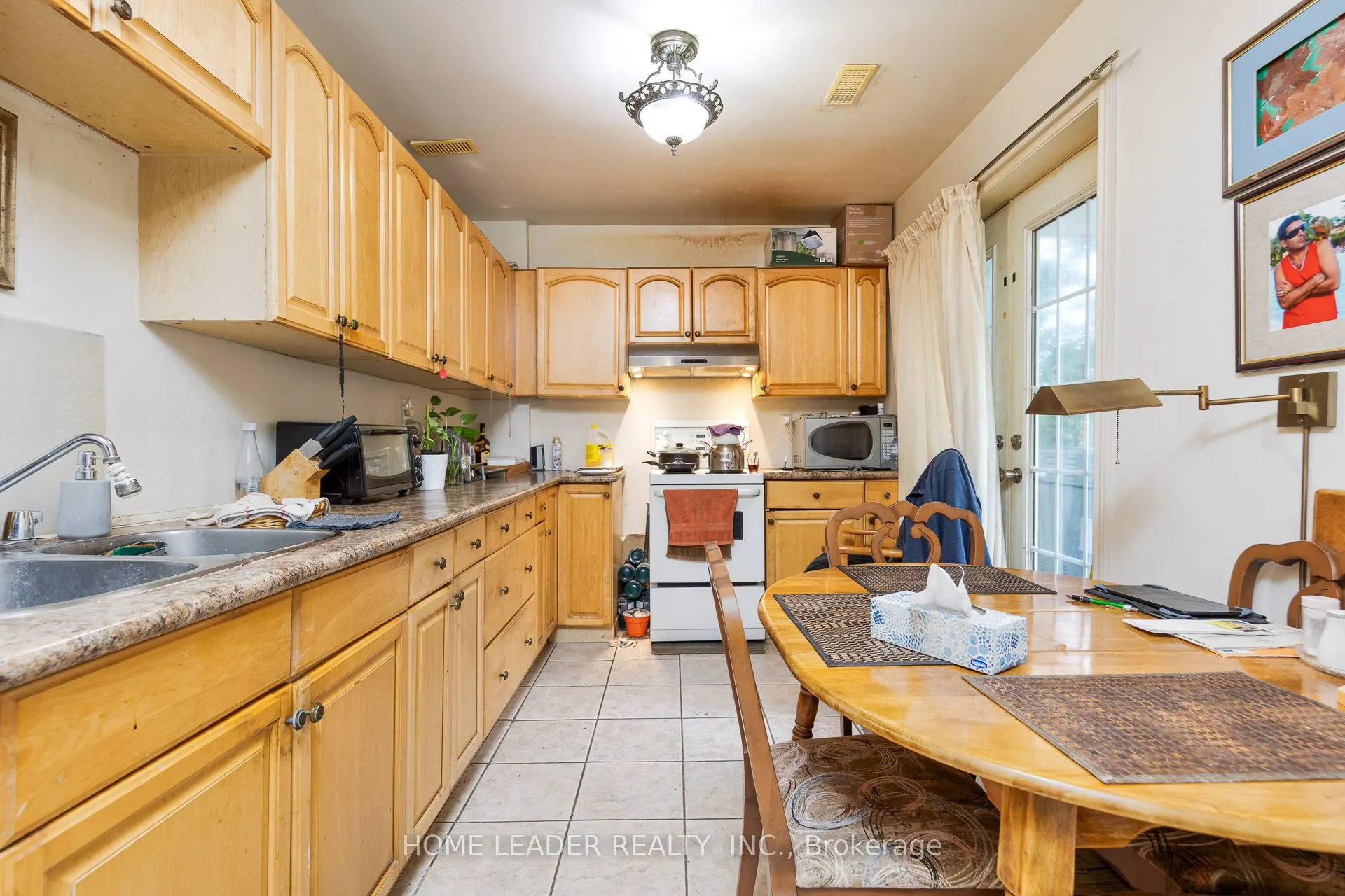 135 spruce Avenue