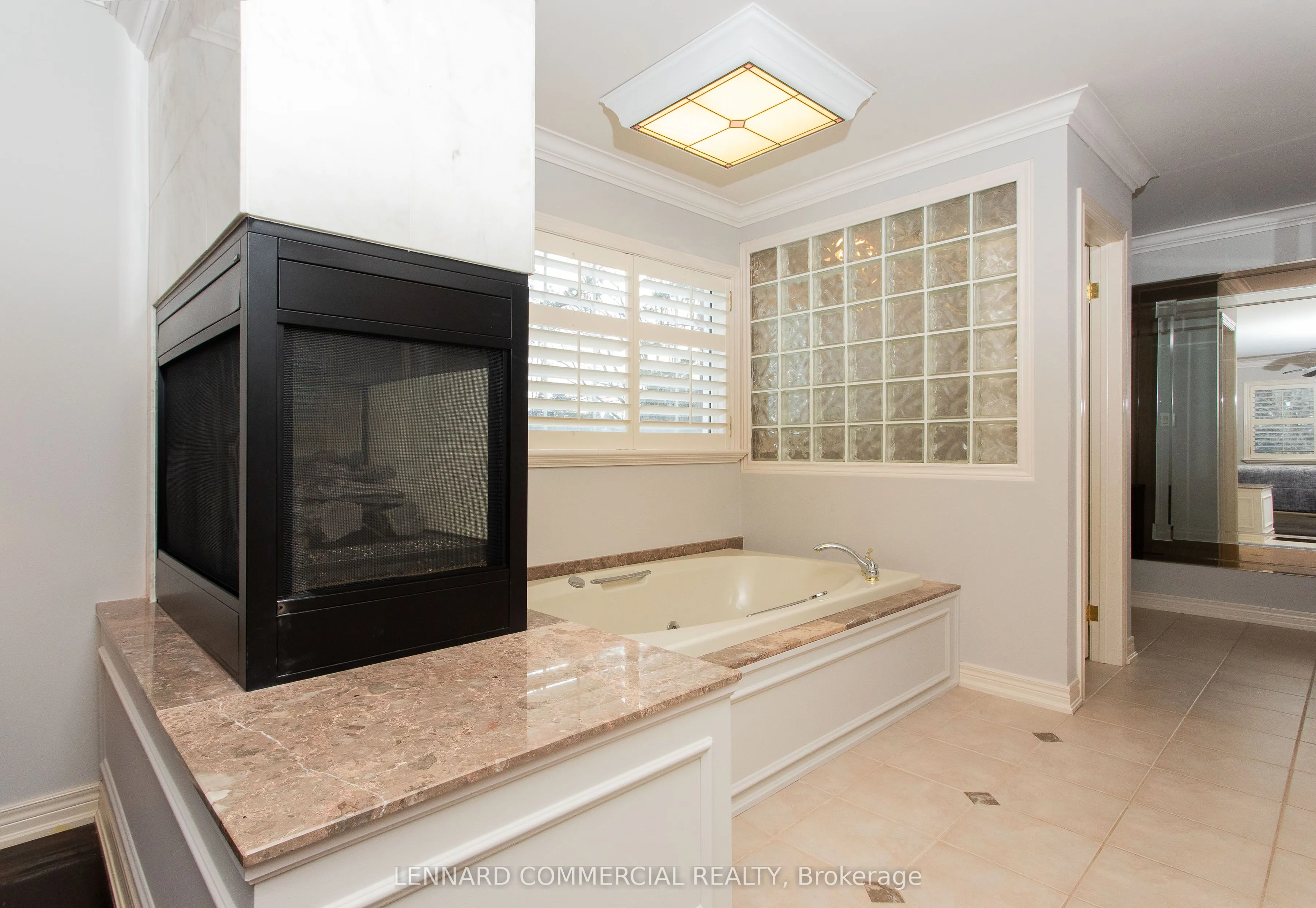 4 Lenarthur Court