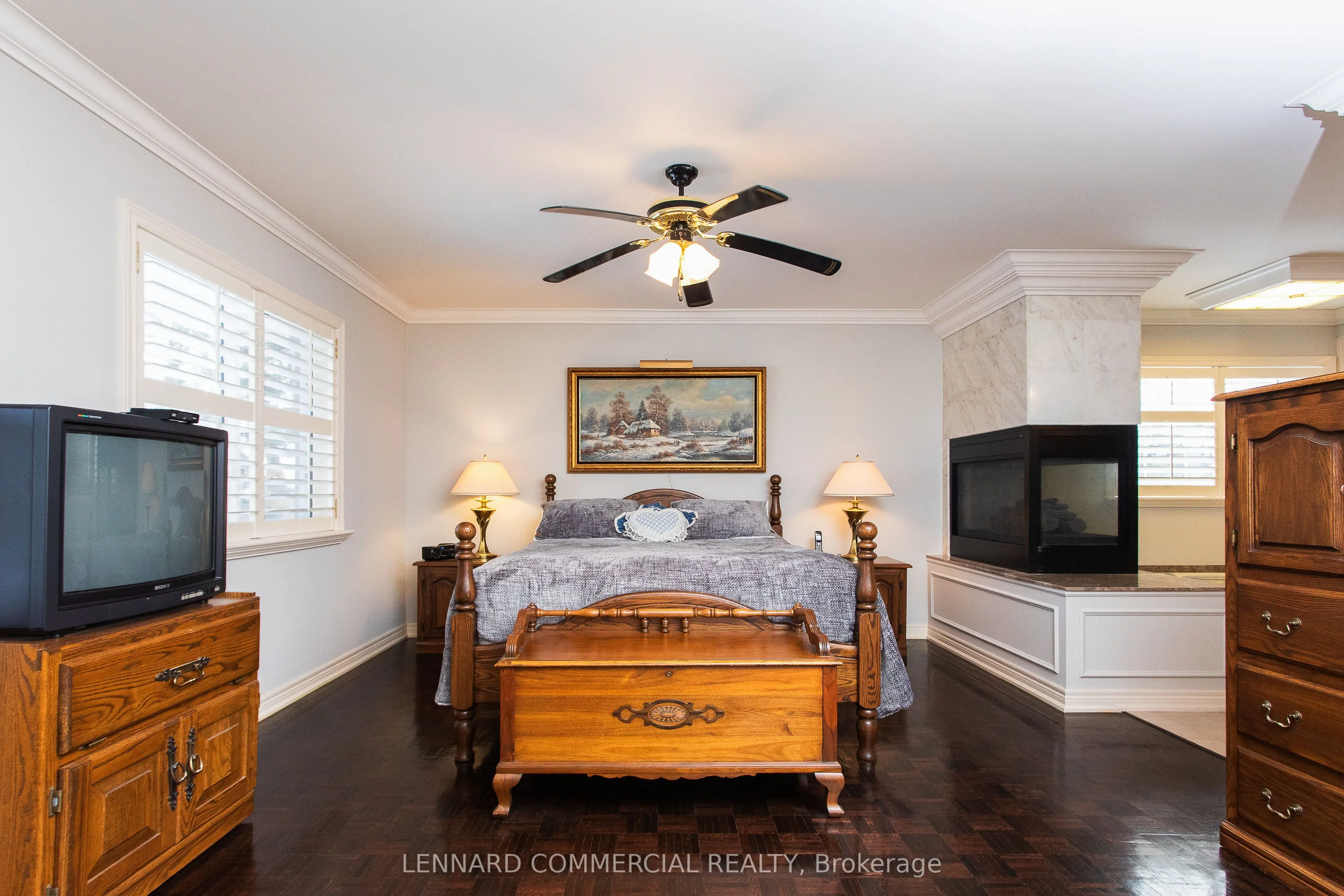 4 Lenarthur Court