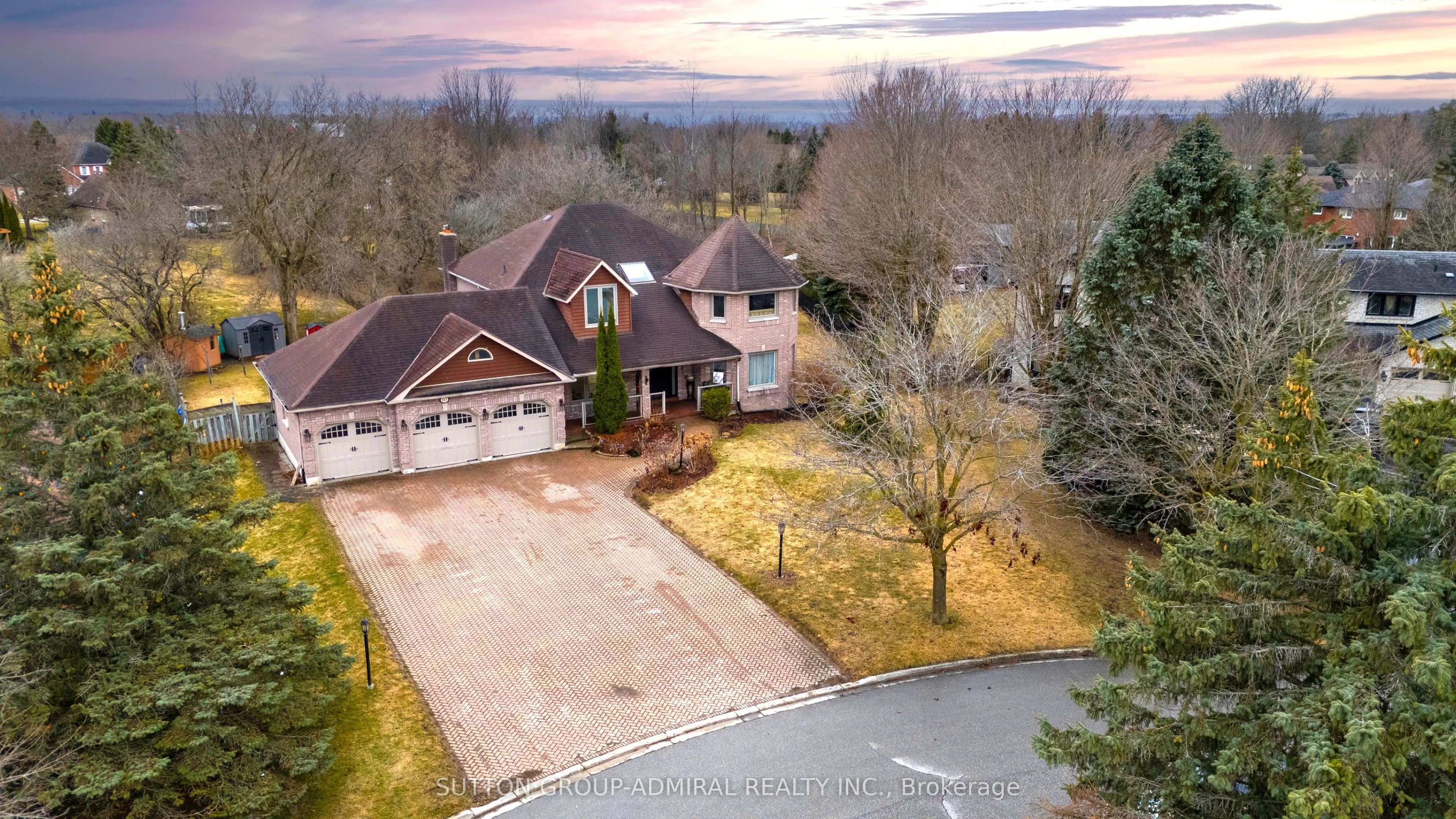 60 Maple Way