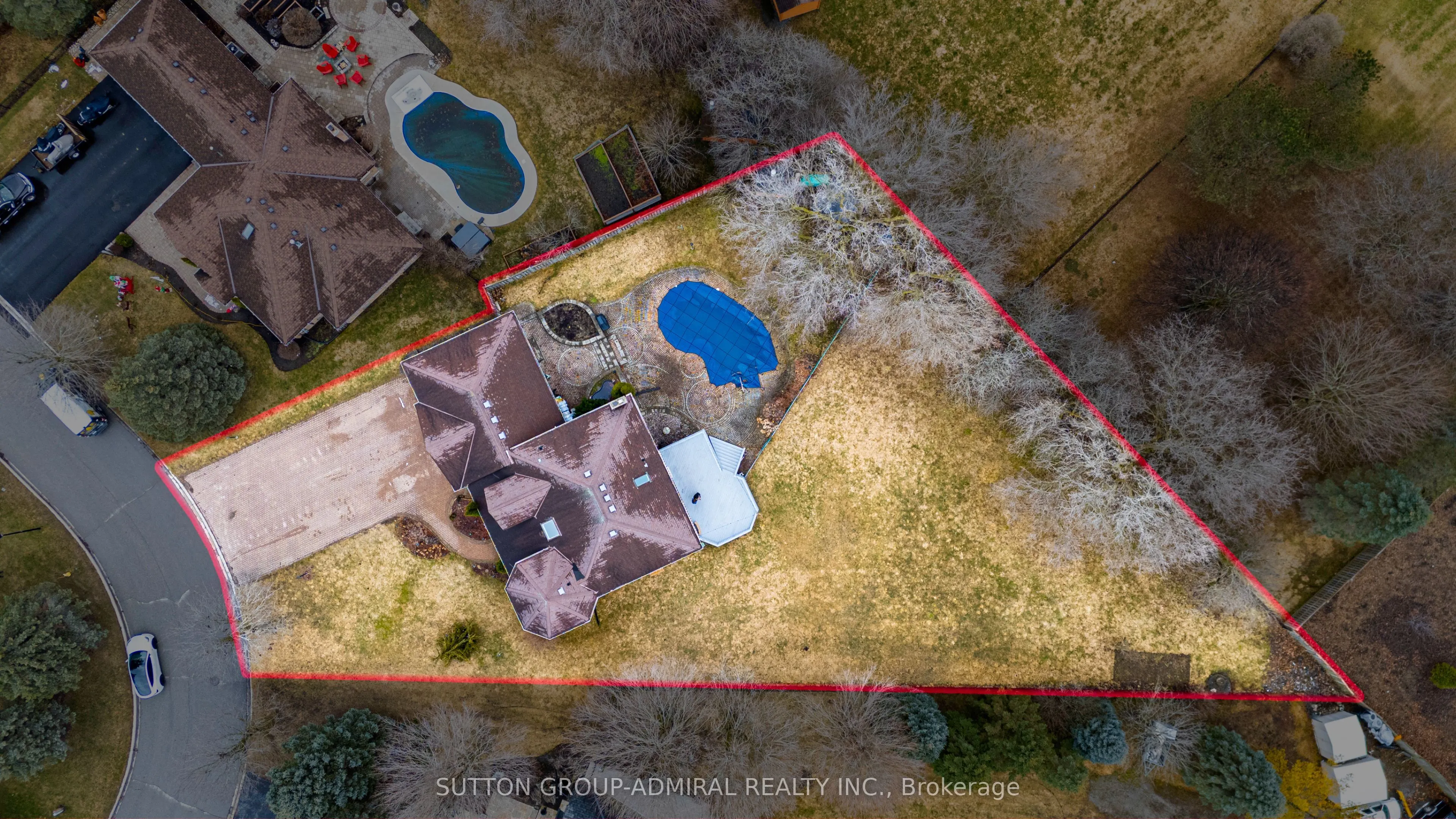 60 Maple Way