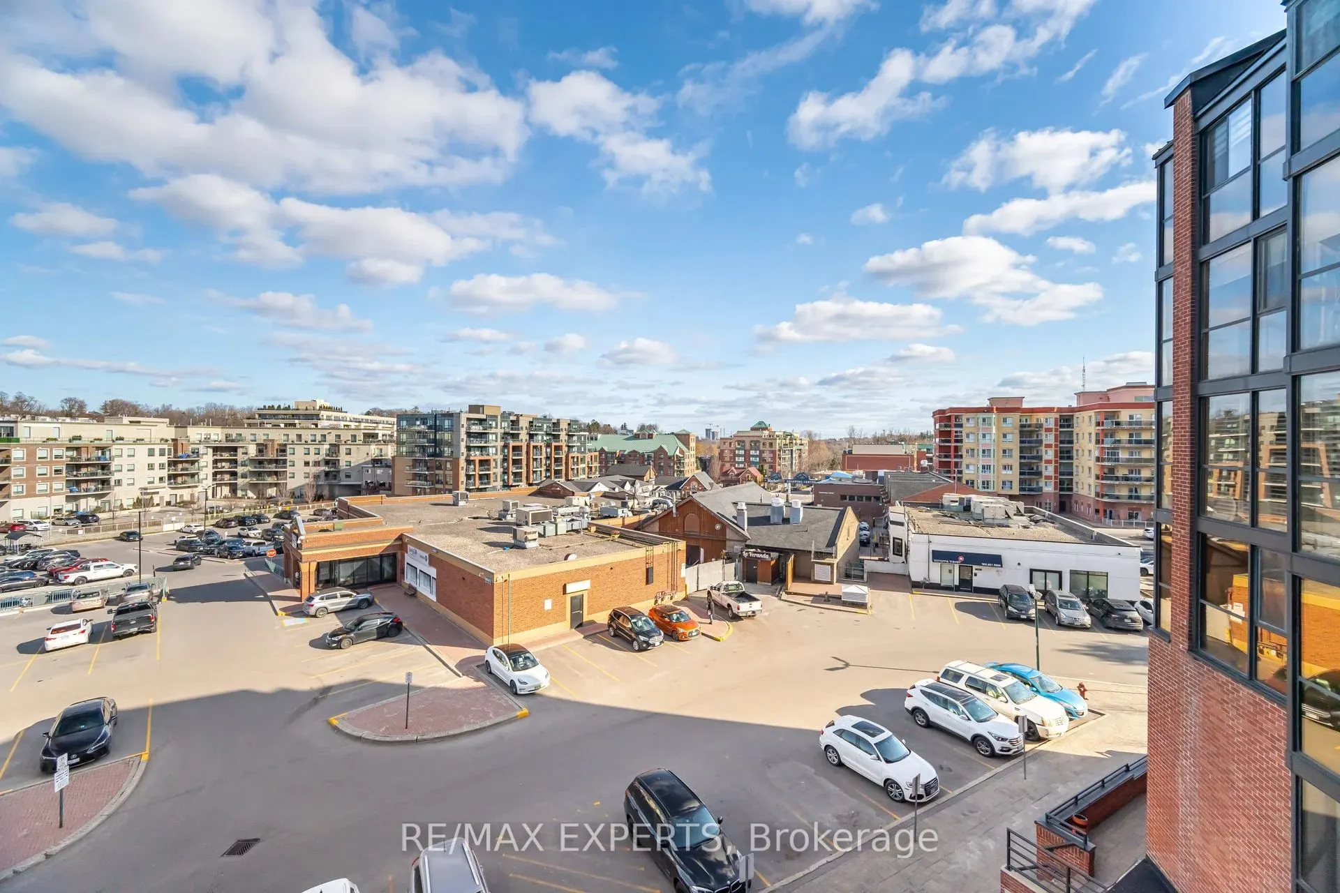 100 Arbors Lane, #305