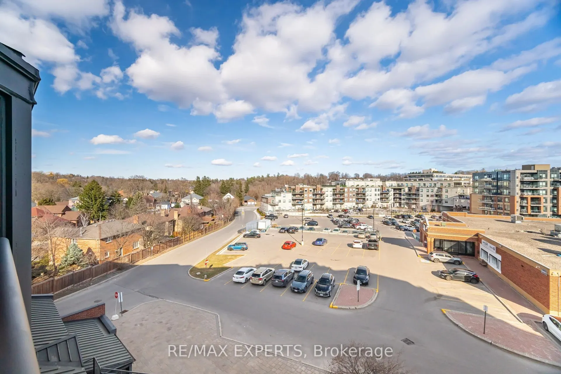 100 Arbors Lane, #305