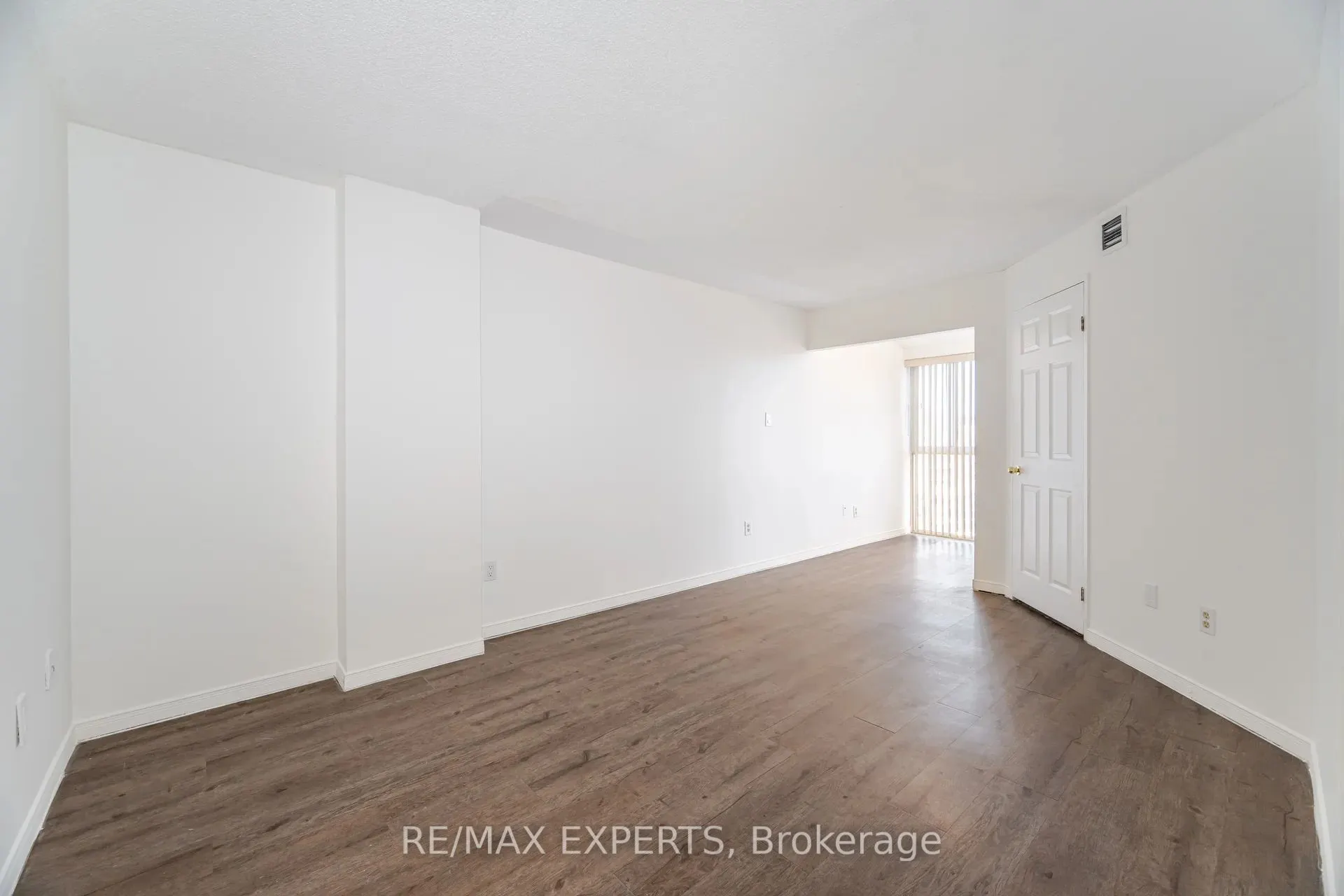 100 Arbors Lane, #305
