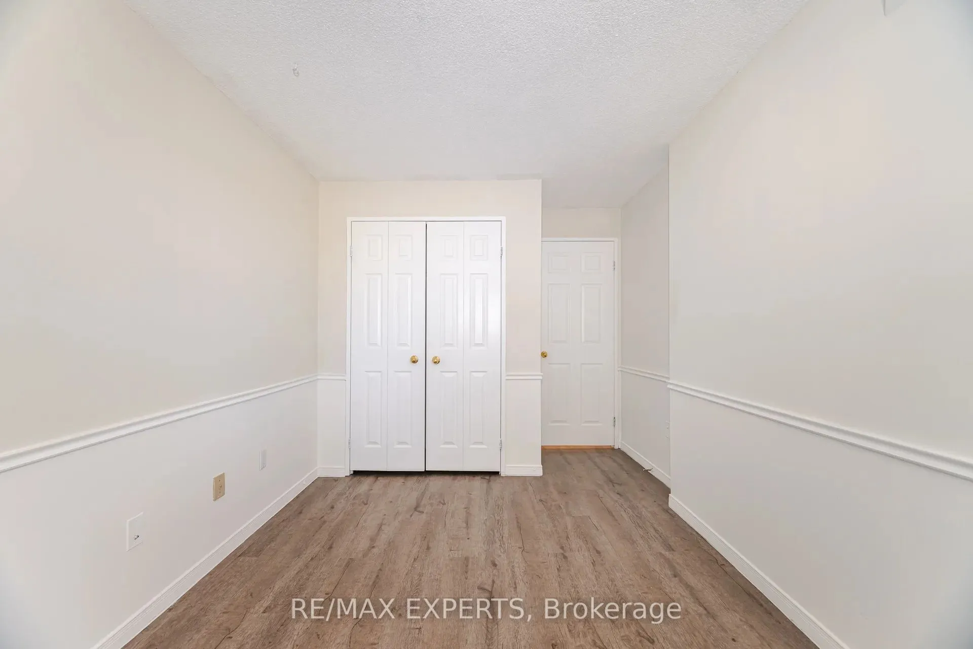 100 Arbors Lane, #305