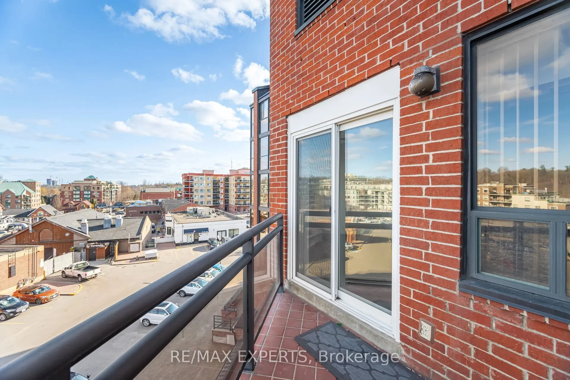 100 Arbors Lane, #305