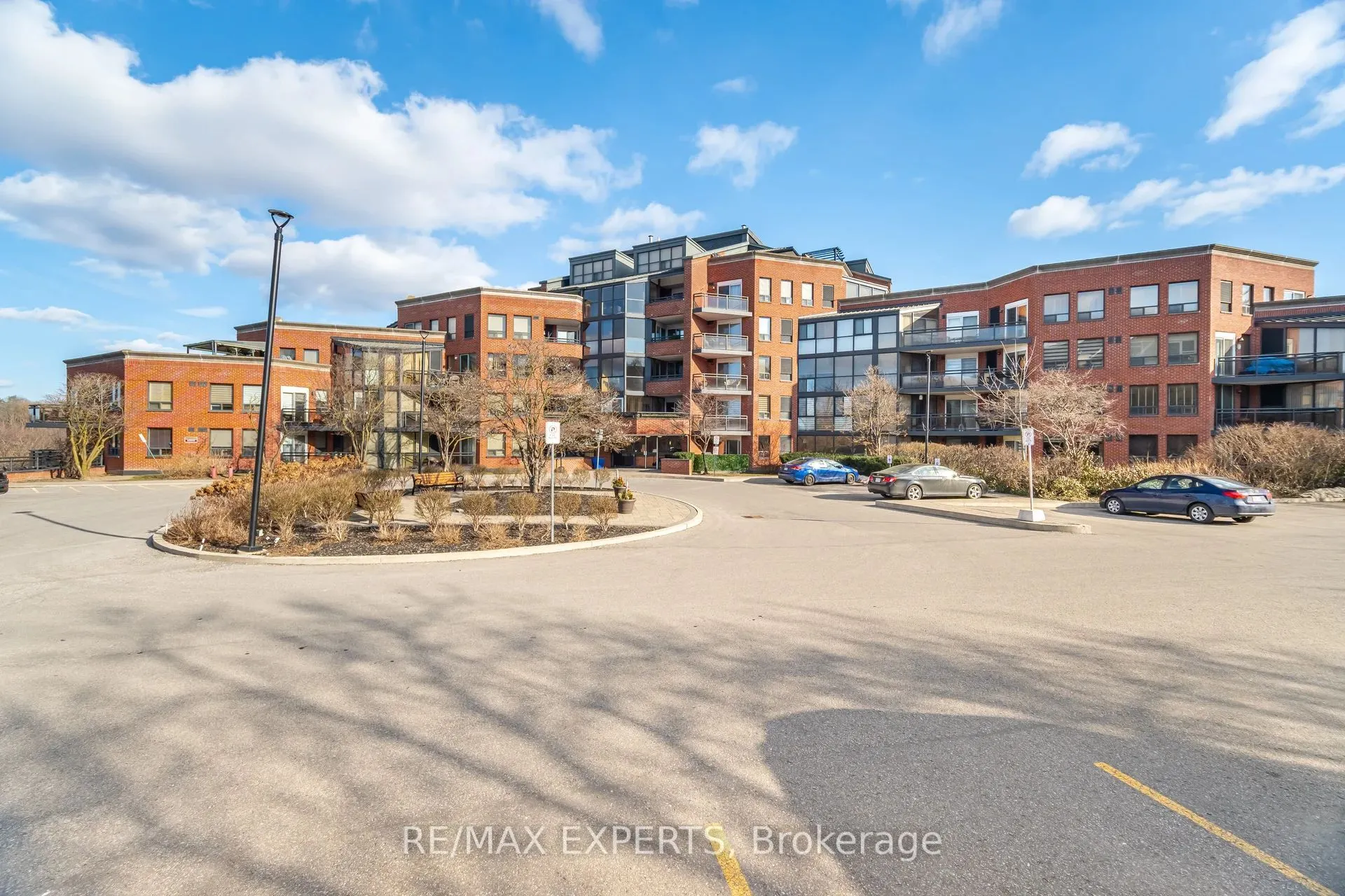 100 Arbors Lane, #305