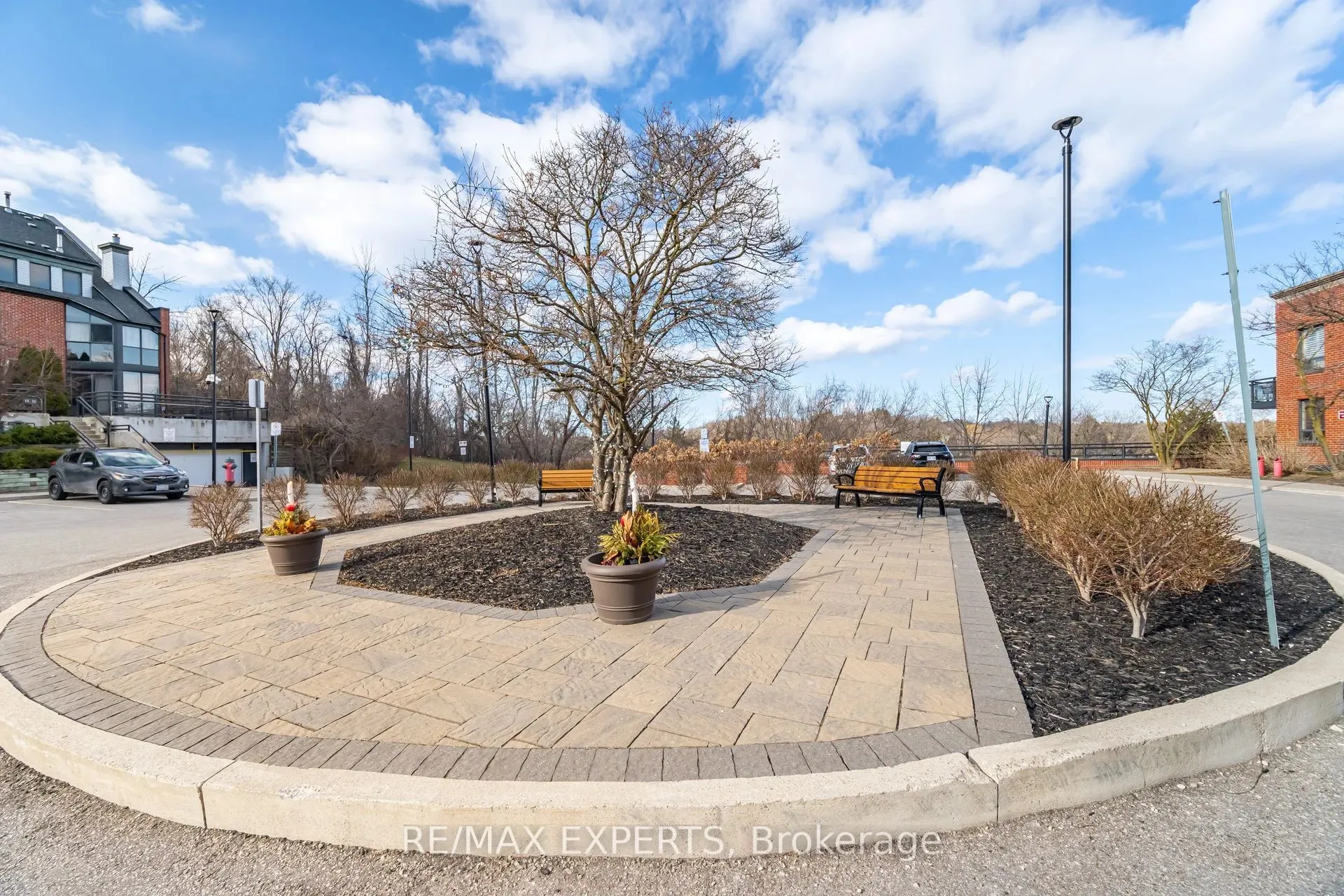 100 Arbors Lane, #305