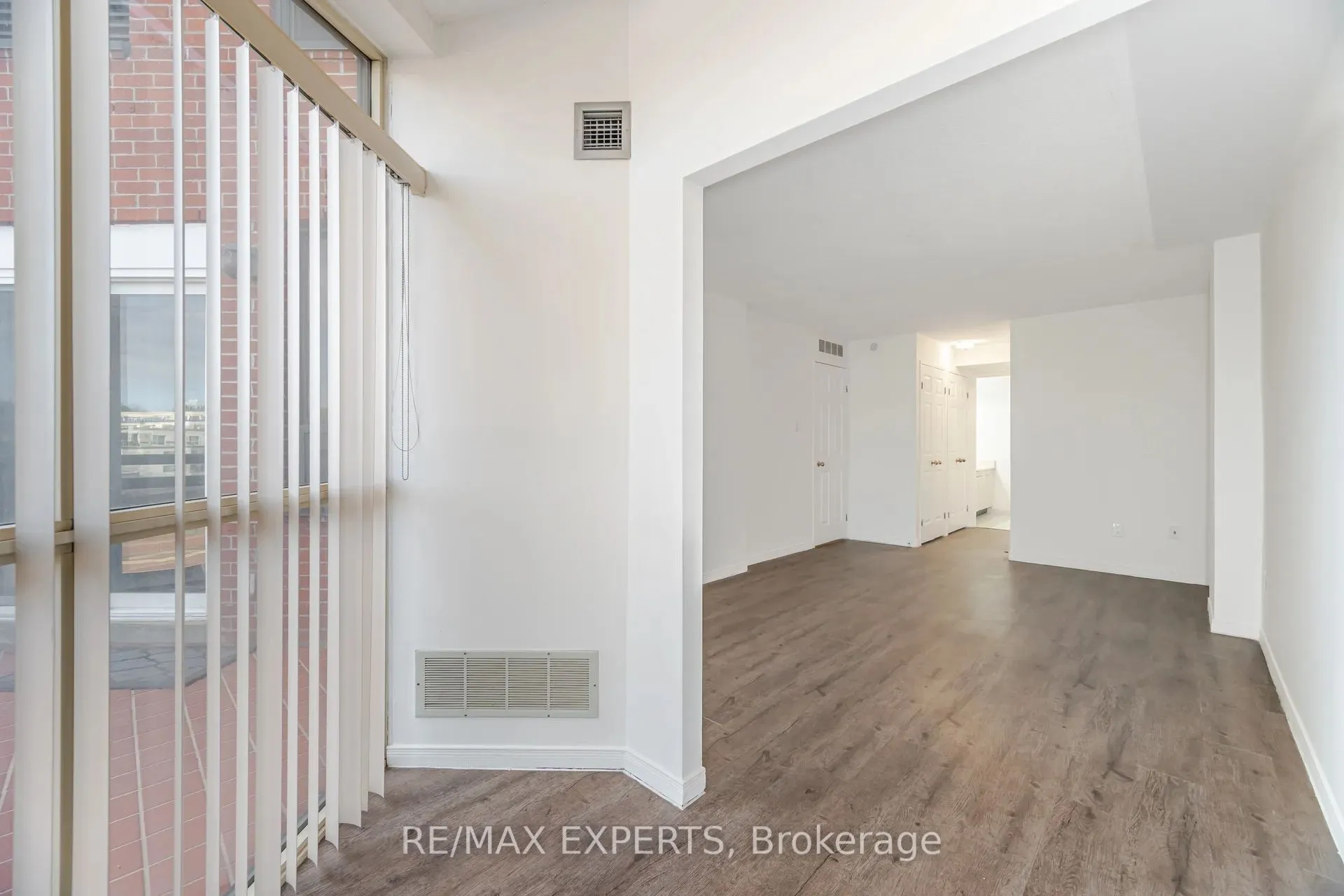 100 Arbors Lane, #305