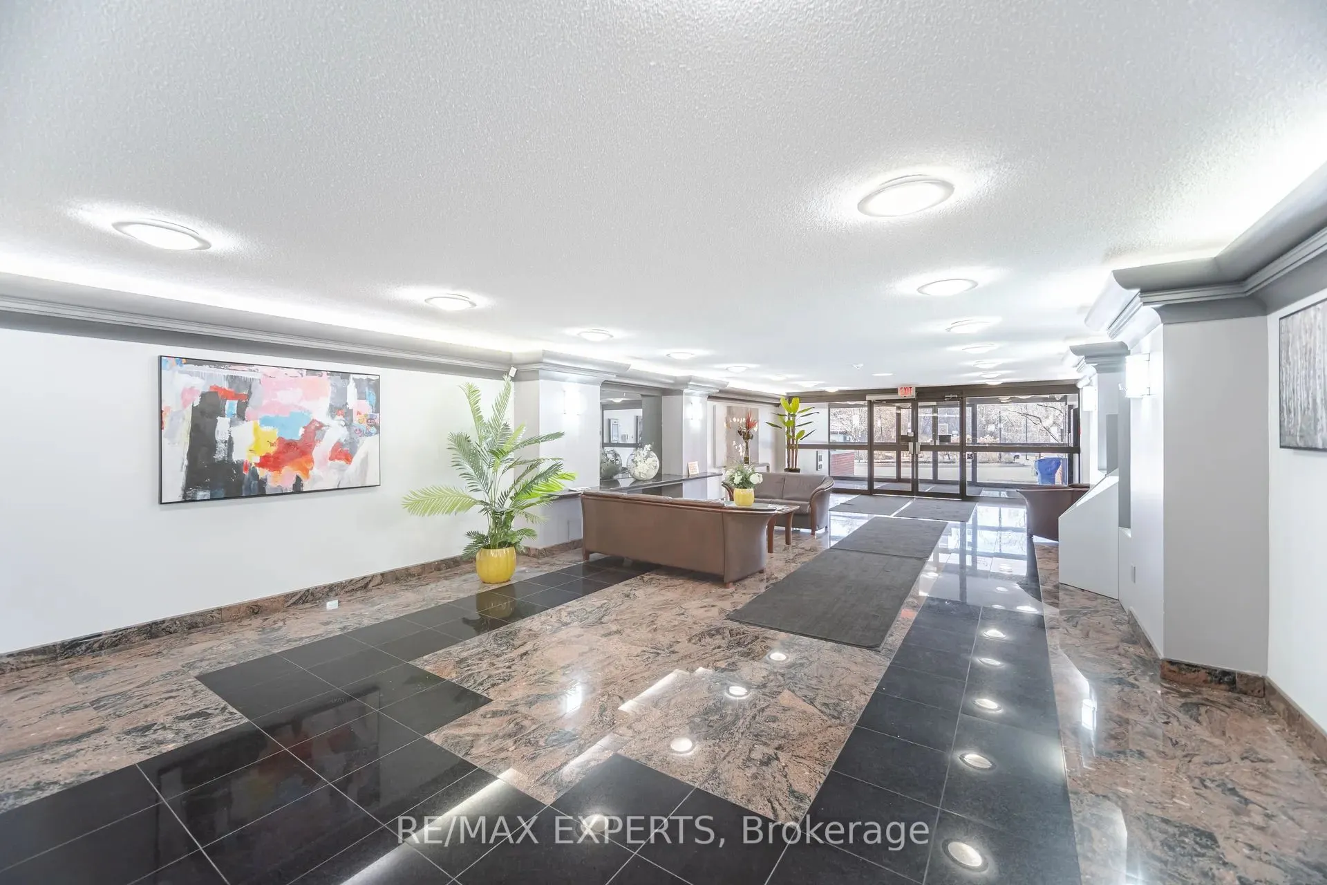 100 Arbors Lane, #305