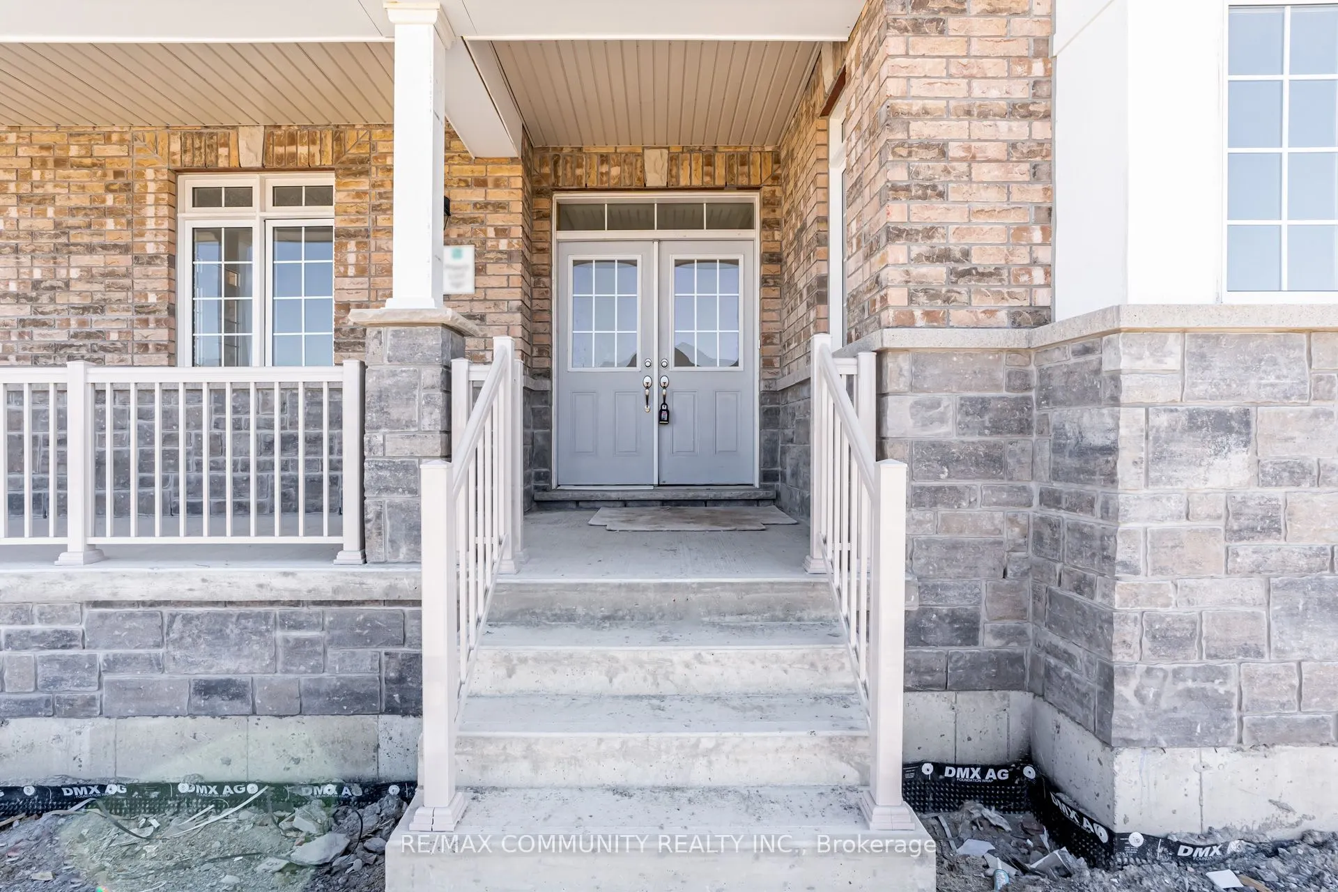 1 Jeanne Pynn Avenue
