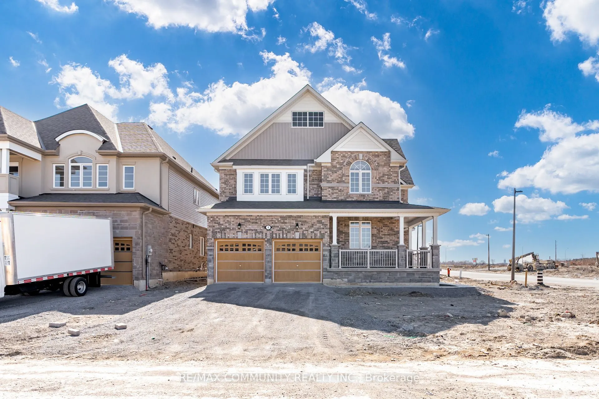 1 Jeanne Pynn Avenue