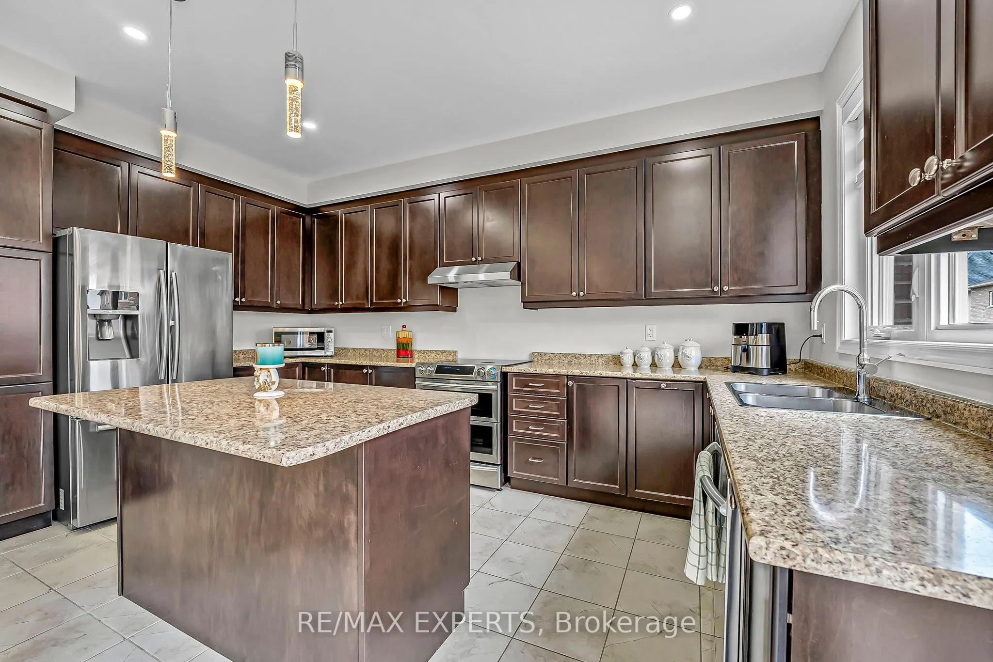 95 Selby Crescent