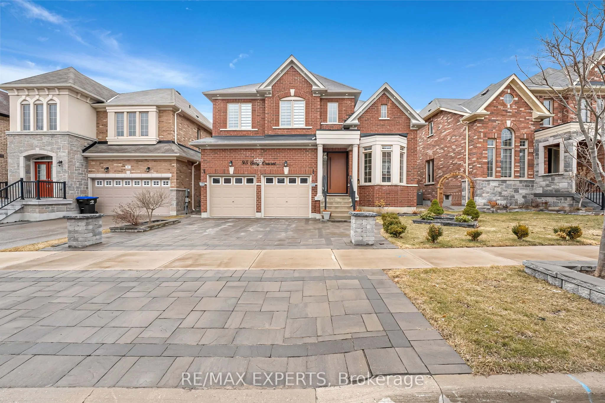 95 Selby Crescent