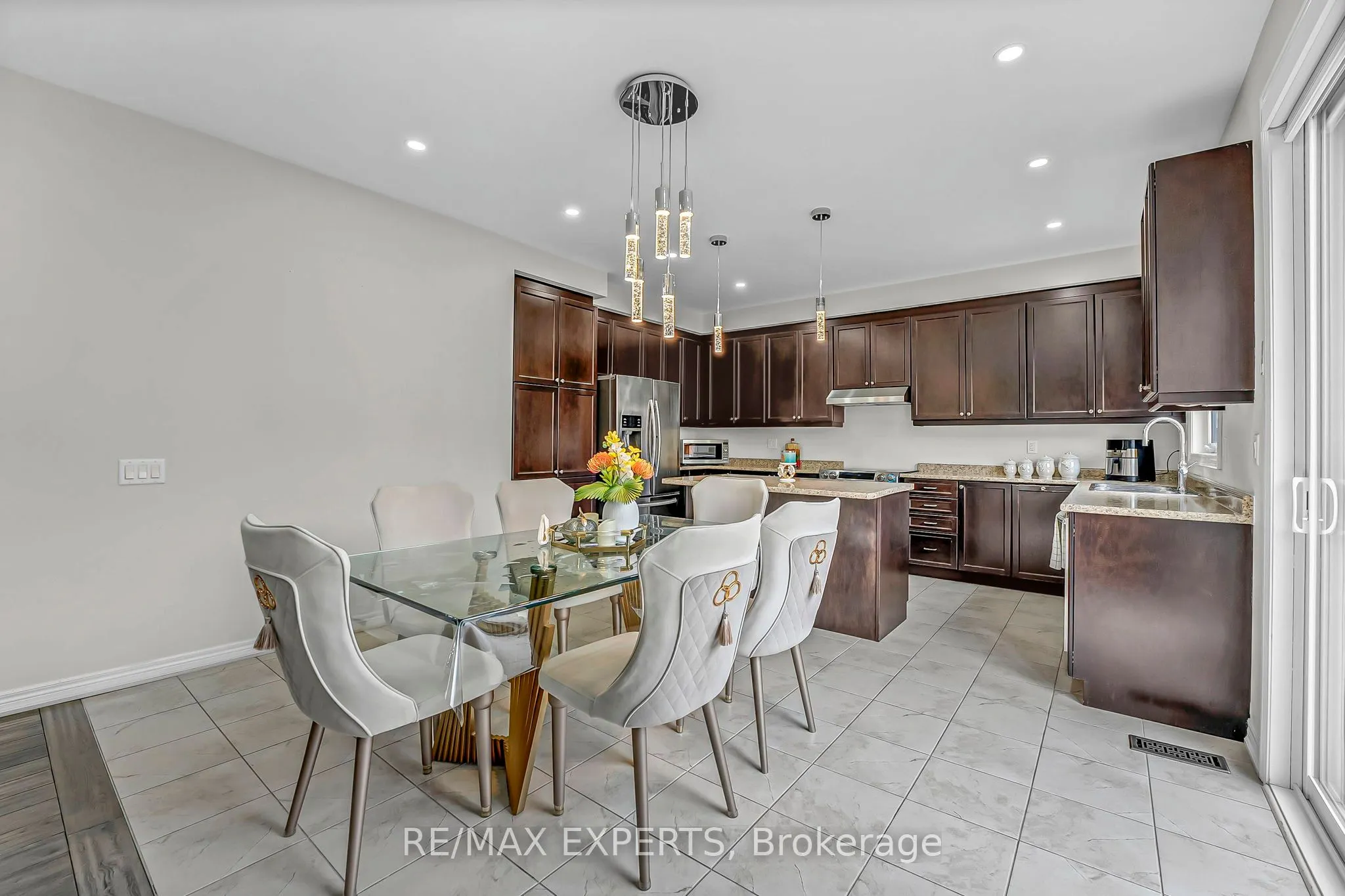 95 Selby Crescent