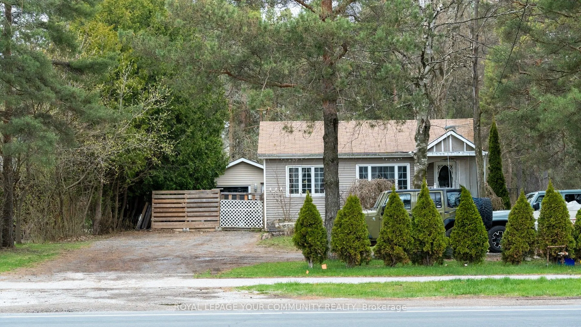 5154 Aurora Road