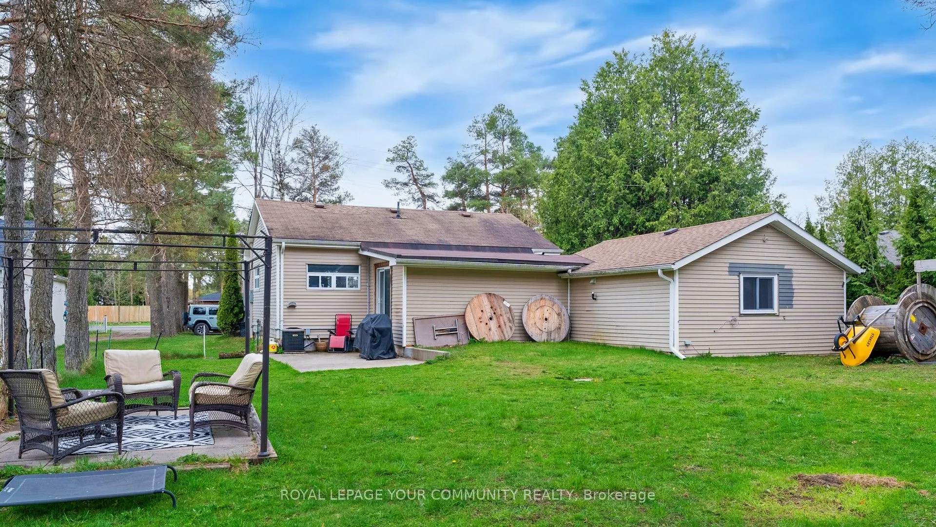 5154 Aurora Road