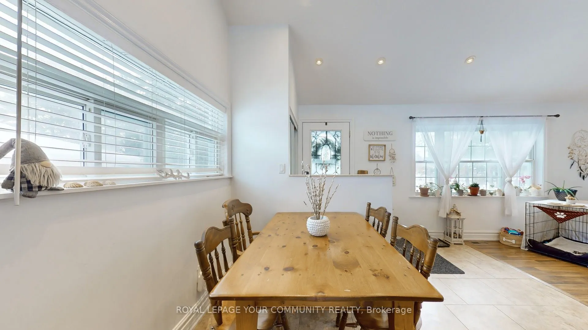 5154 Aurora Road