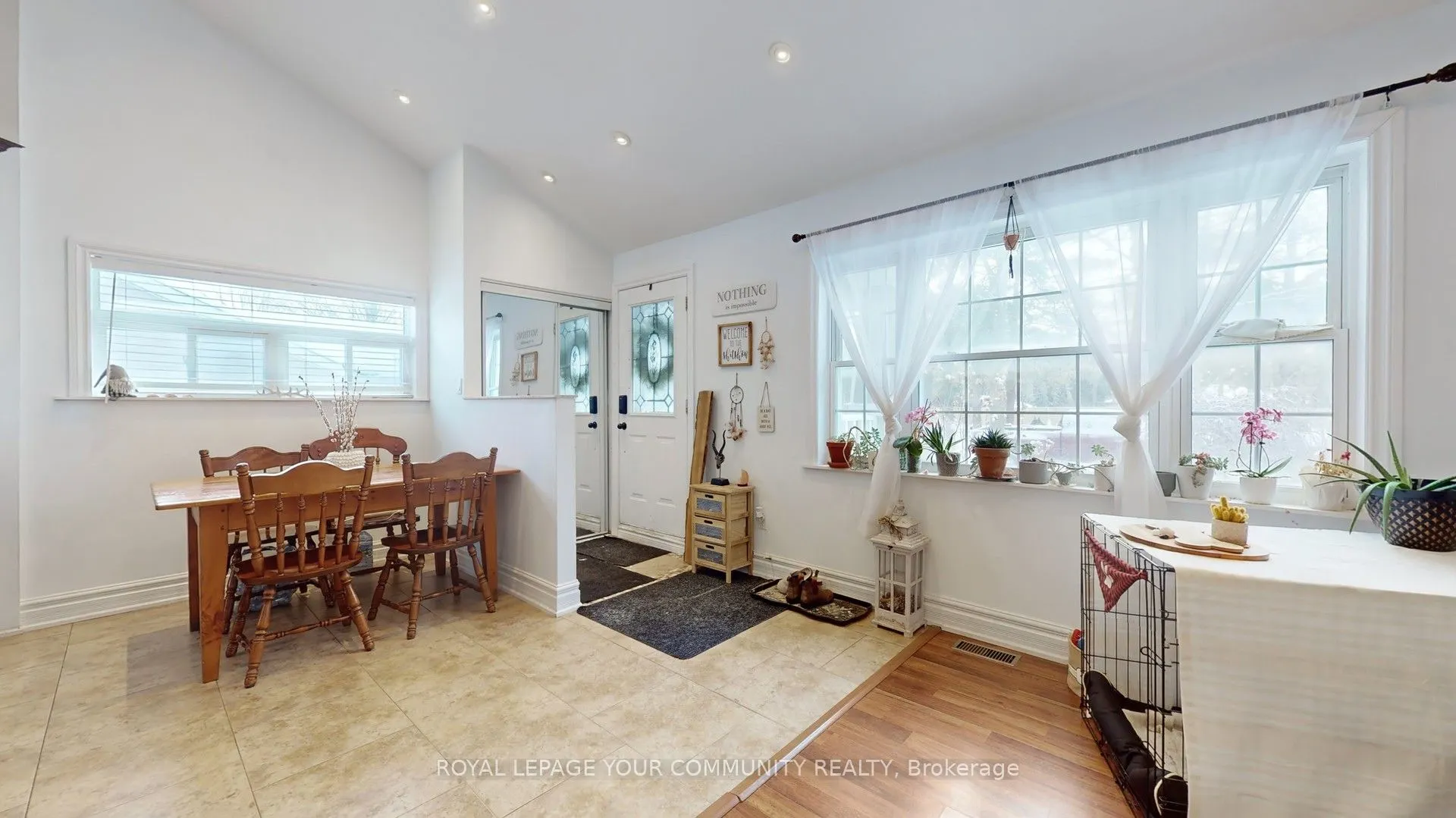 5154 Aurora Road