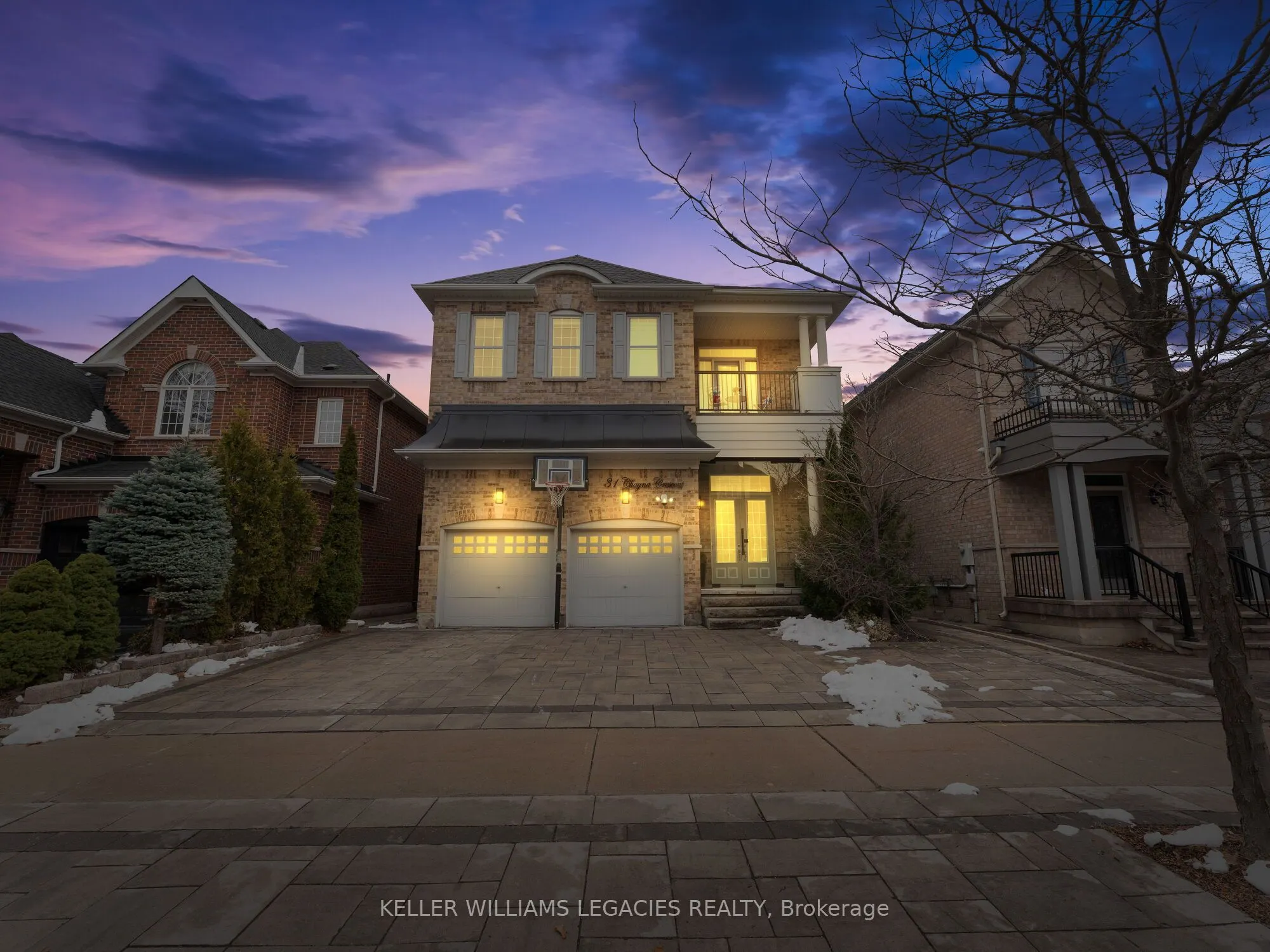 31 Chayna Crescent