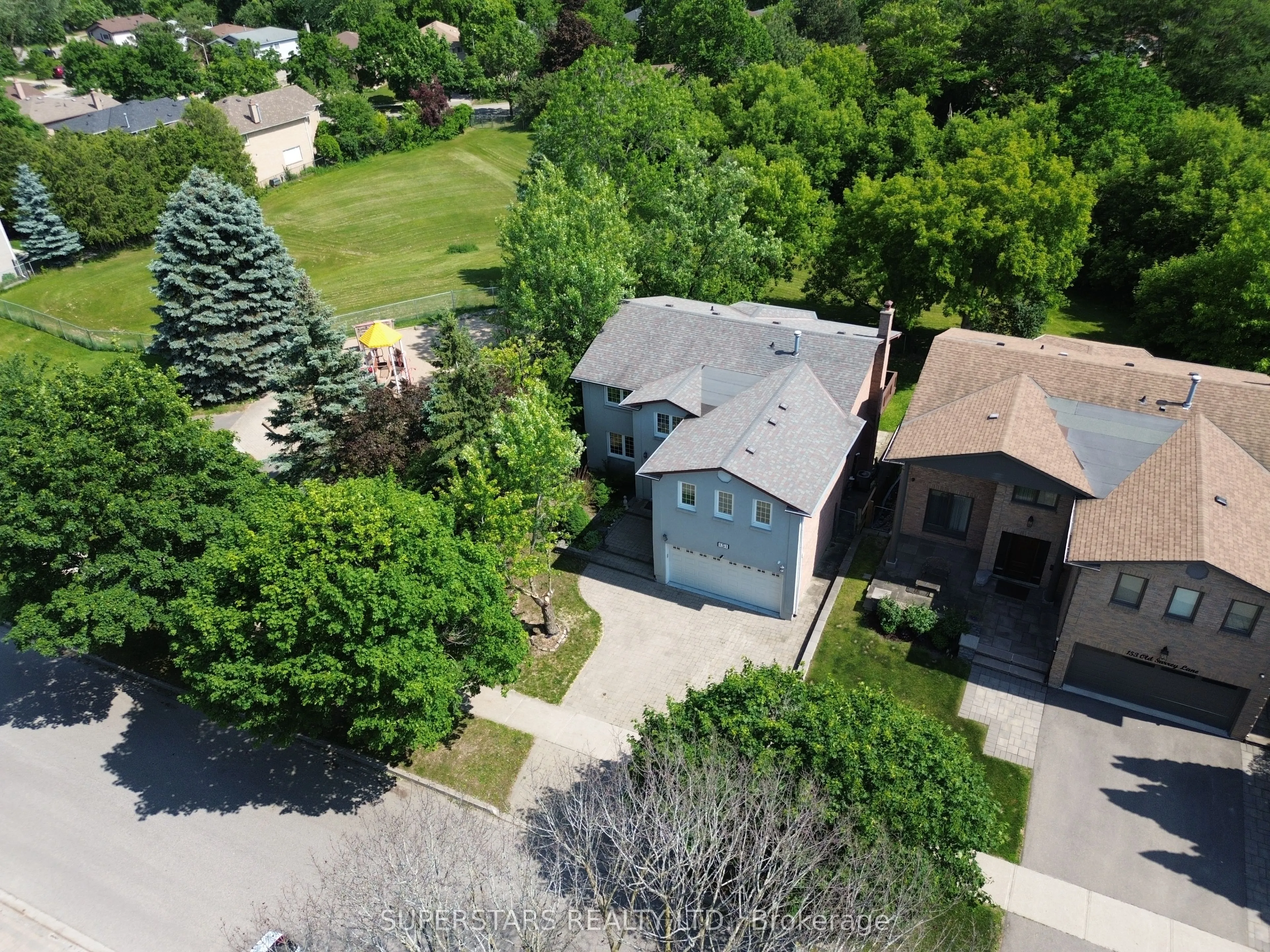 151 Old Surrey Lane