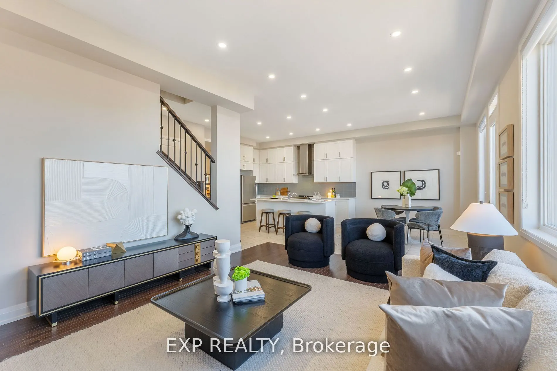 61 Frank Kelly Drive