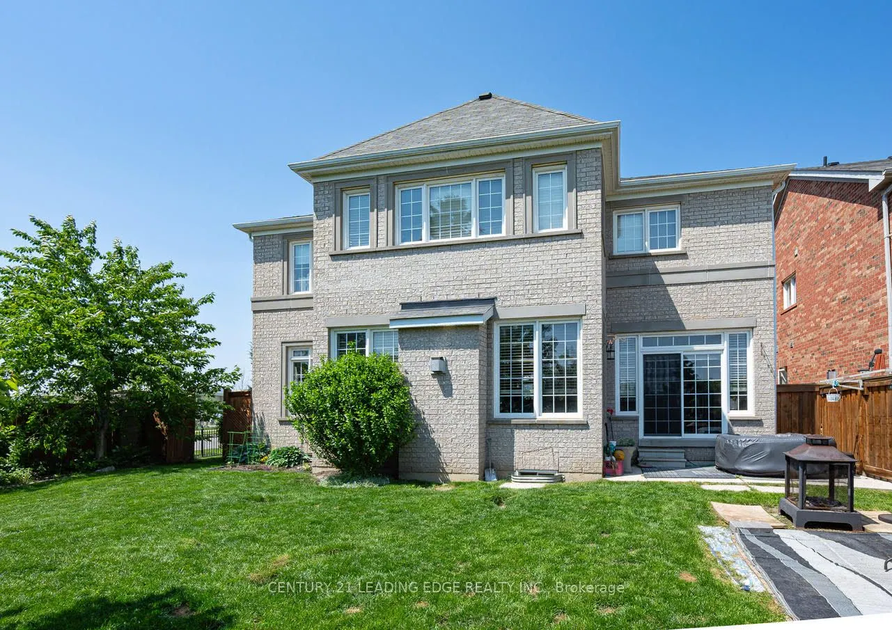 1 Russel Drive