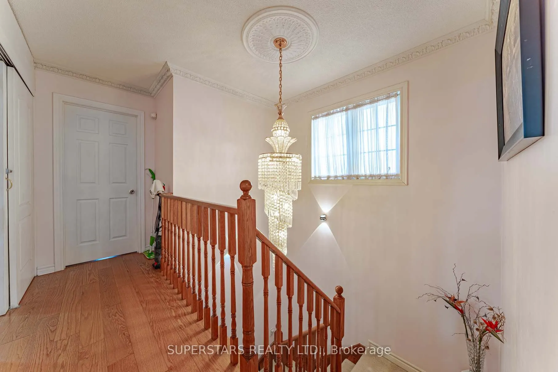 25 Eastpine Drive