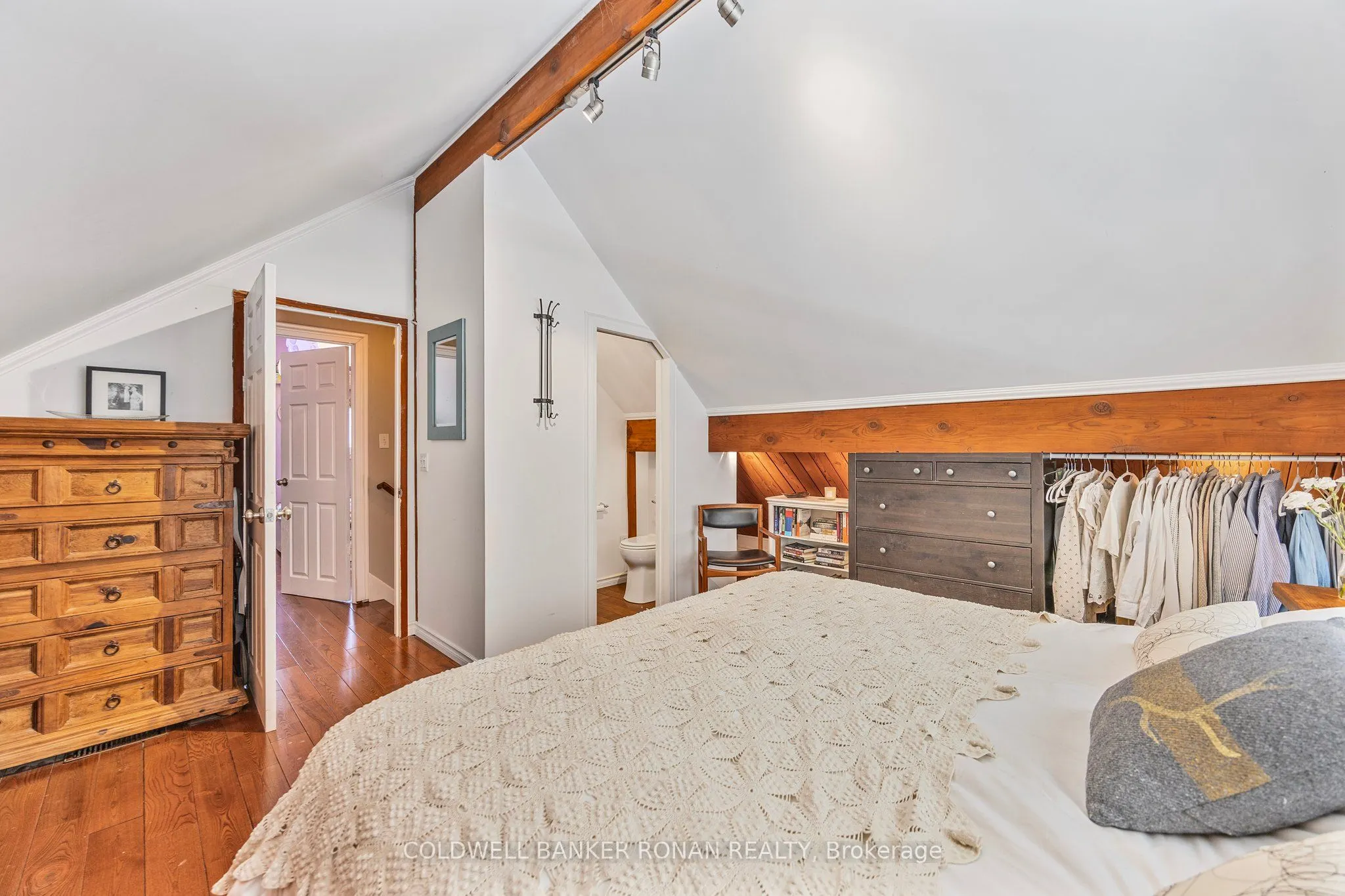 2329 Concession Rd 8