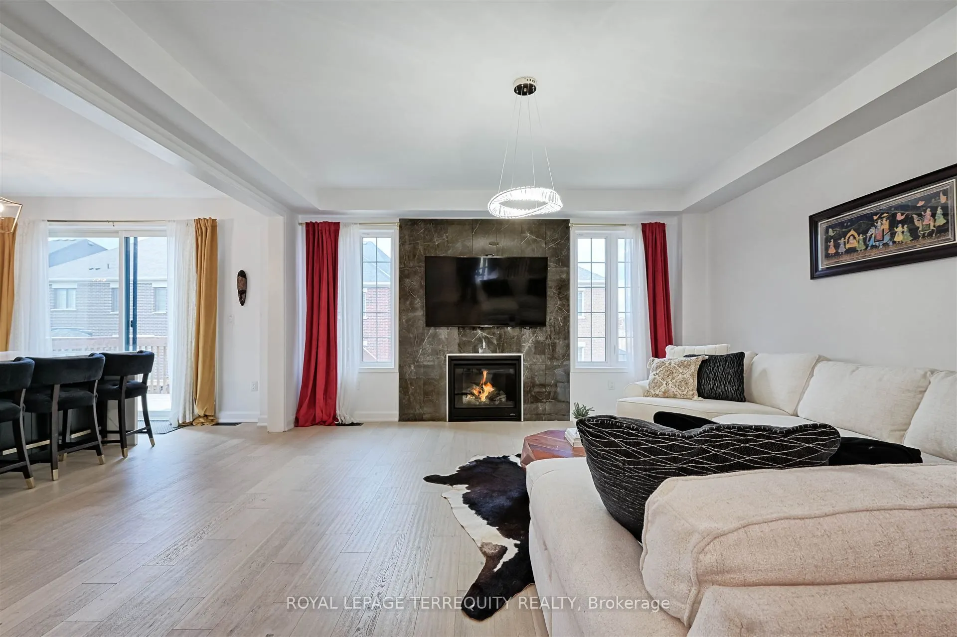 50 Chorus Crescent