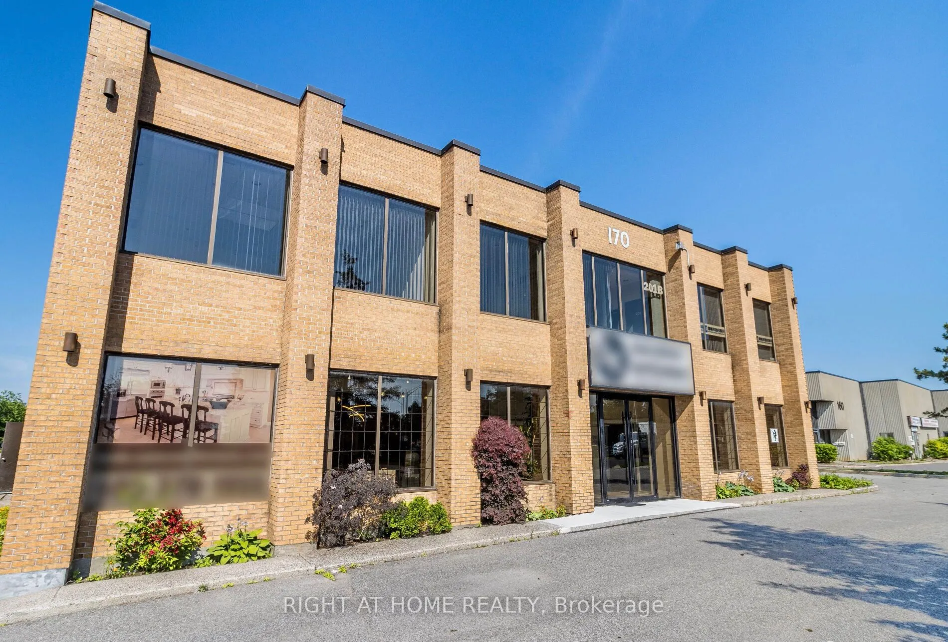 170 West Beaver Creek Road, #1-2