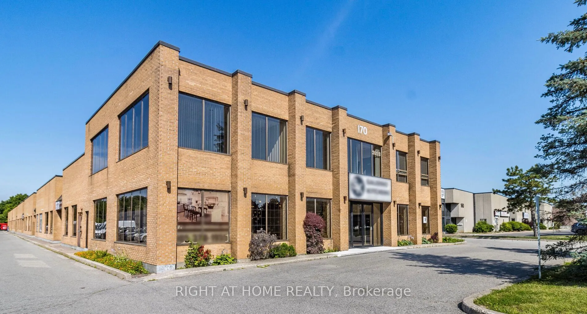 170 West Beaver Creek Road, #1-2
