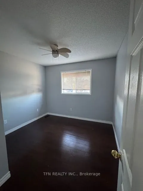 1913 Emerald Court