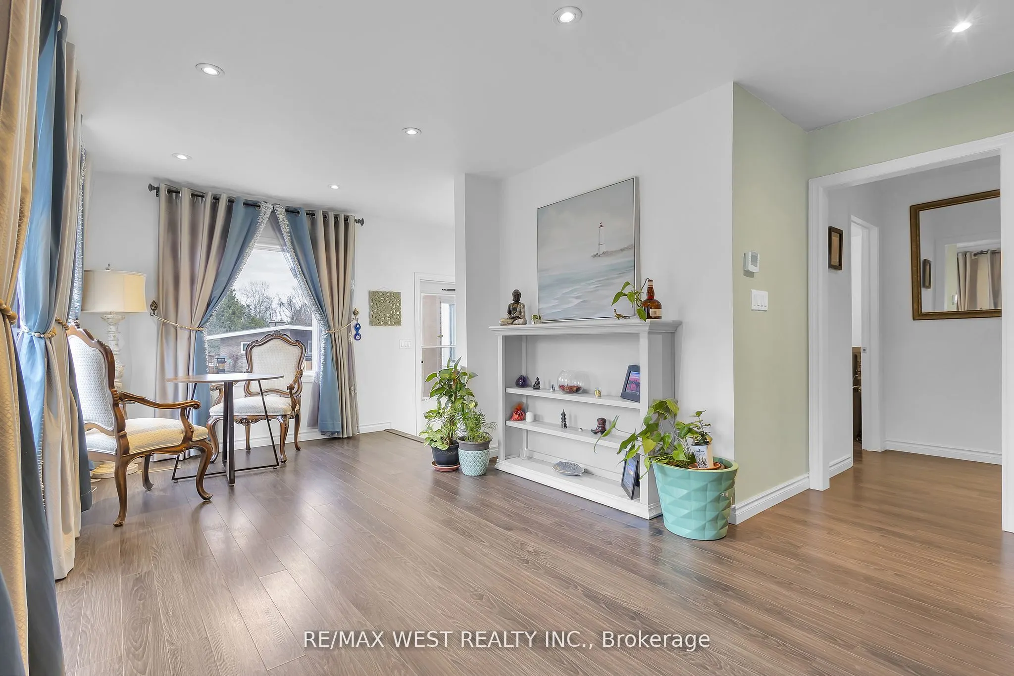 2821 Mt Albert Road