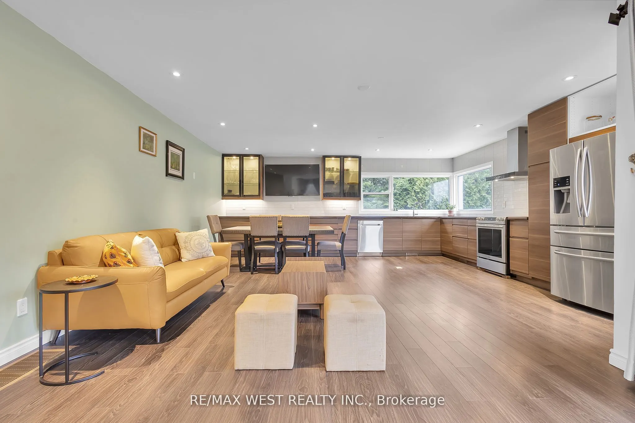 2821 Mt Albert Road