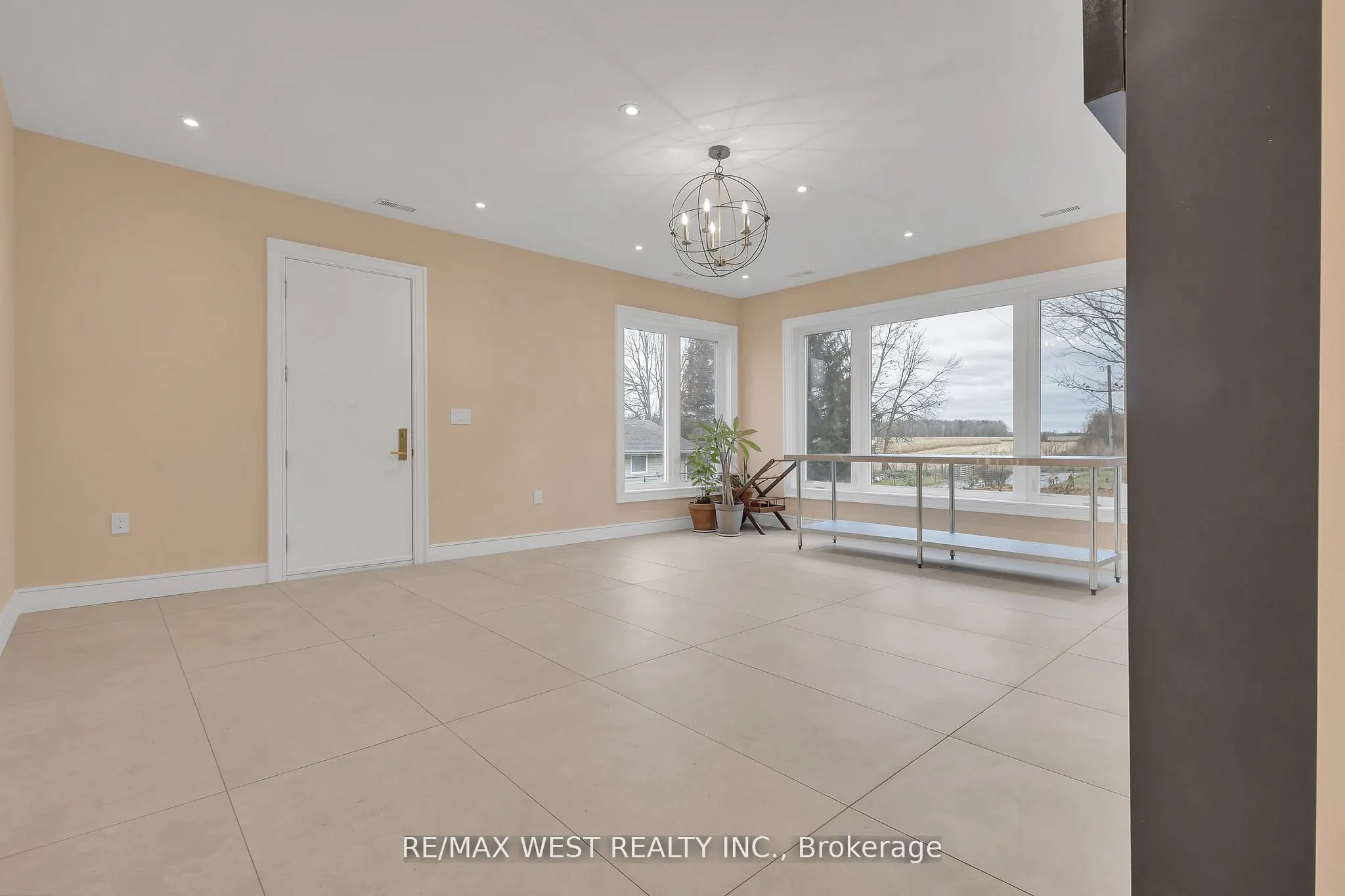 2821 Mt Albert Road