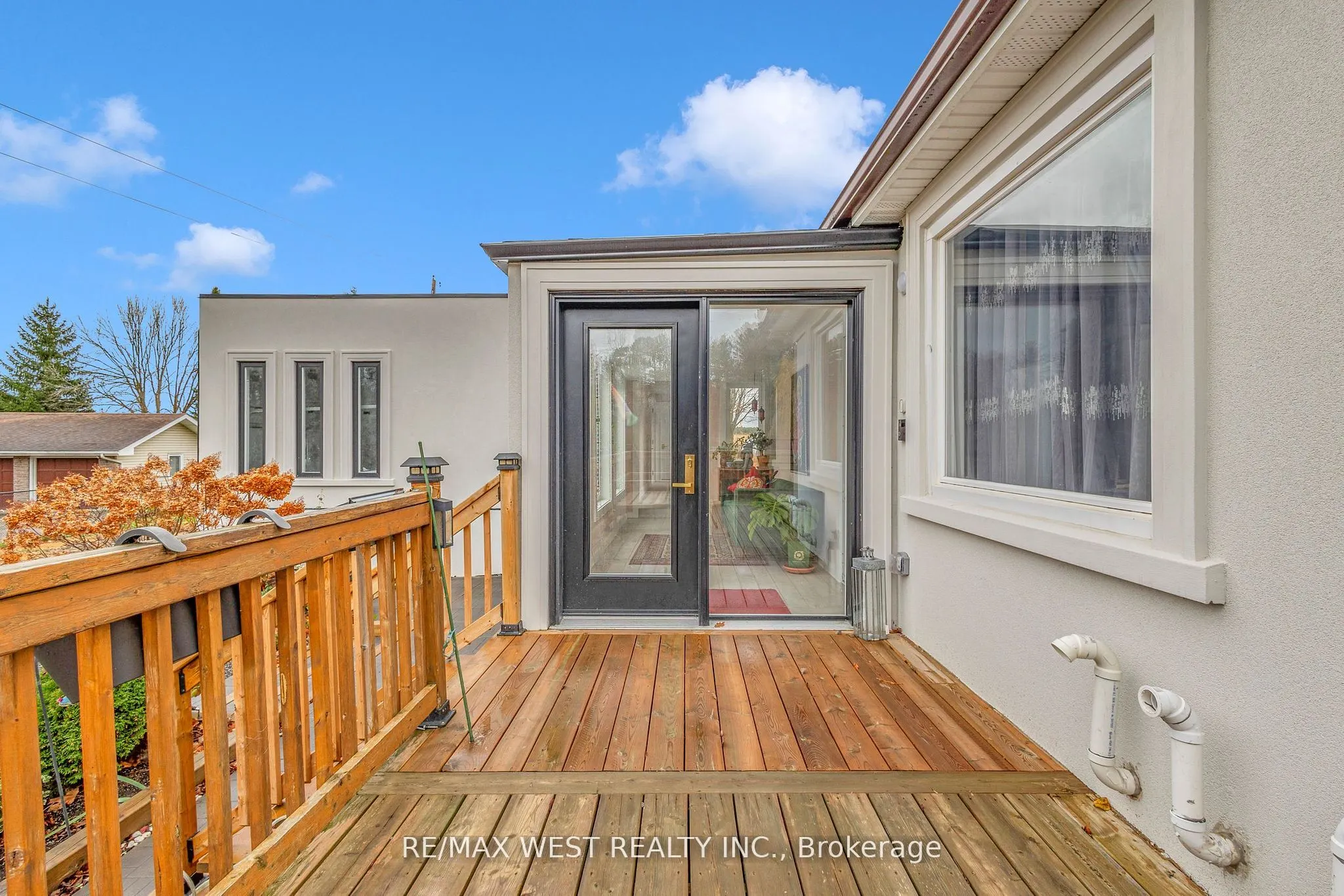 2821 Mt Albert Road