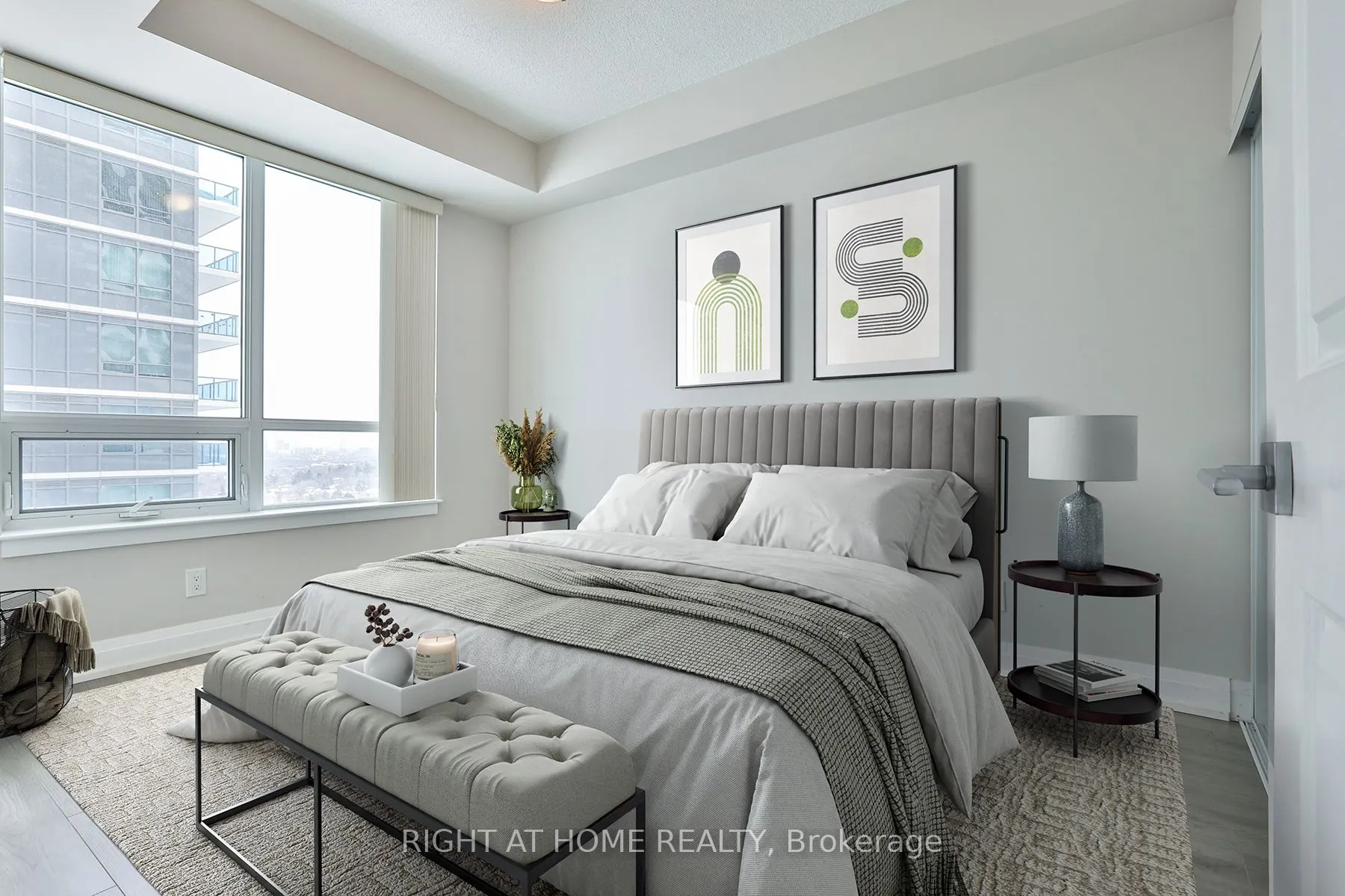 7165 Yonge Street, #1505
