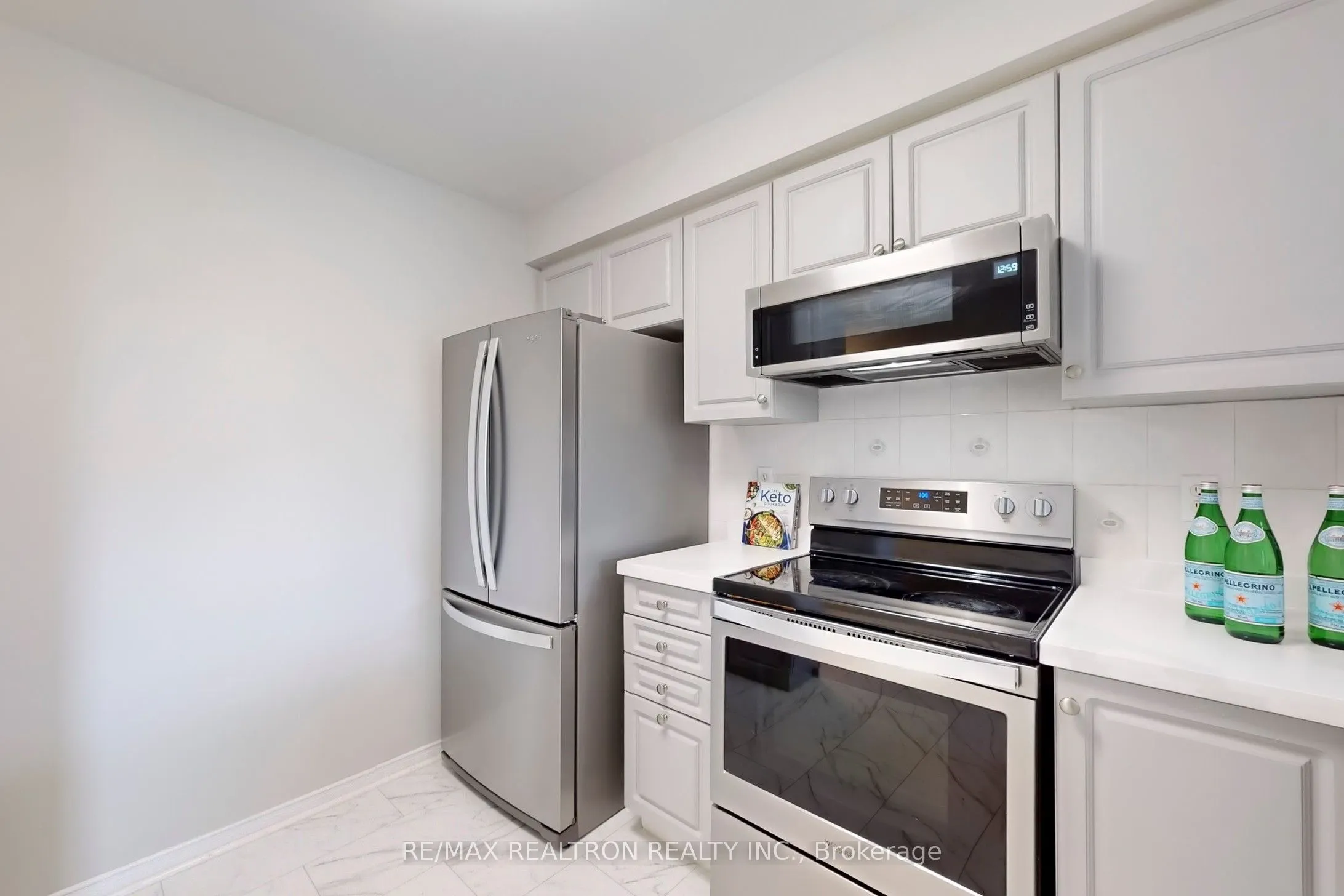75 Weldrick Road E, #1025