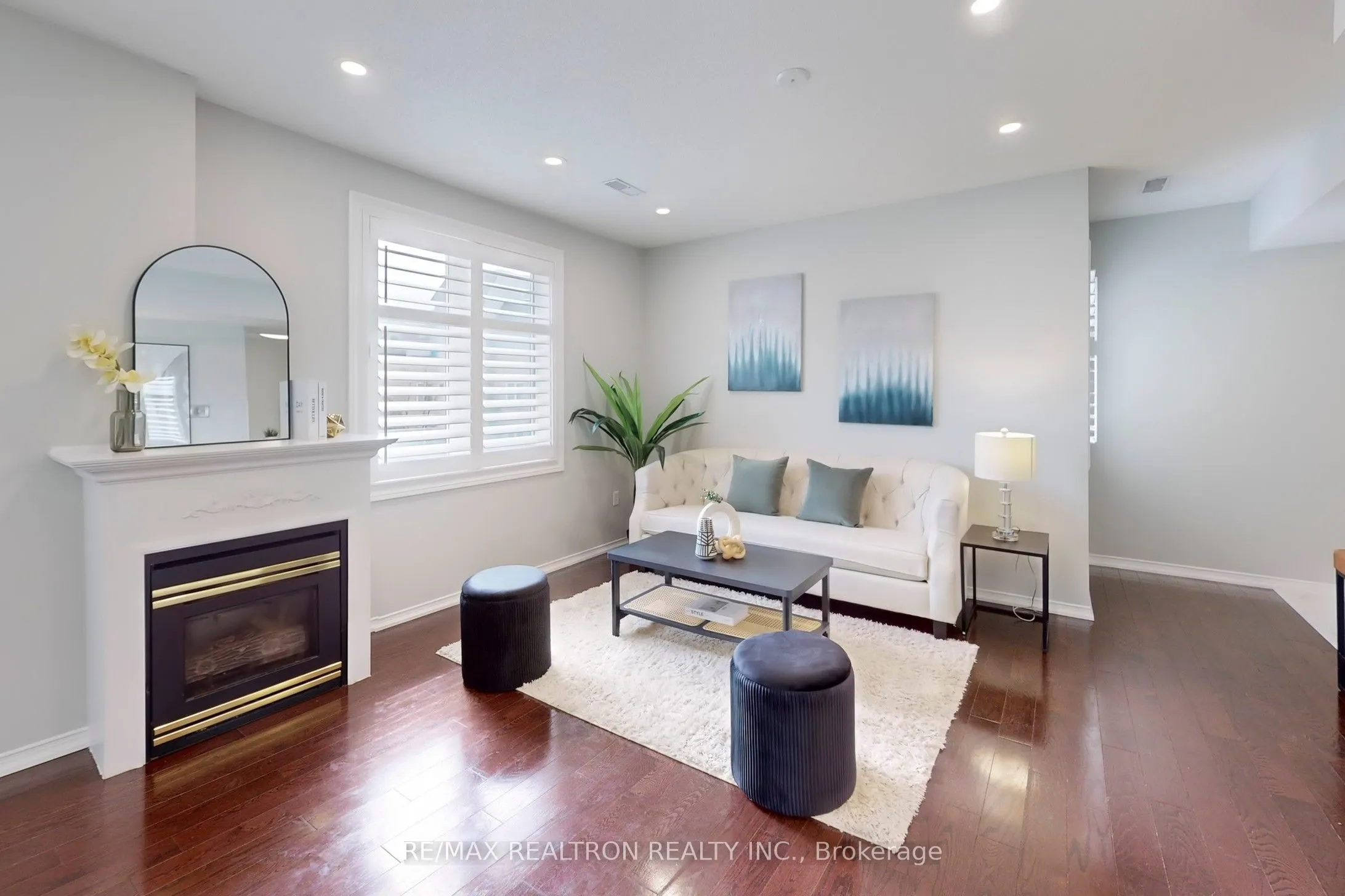 75 Weldrick Road E, #1025