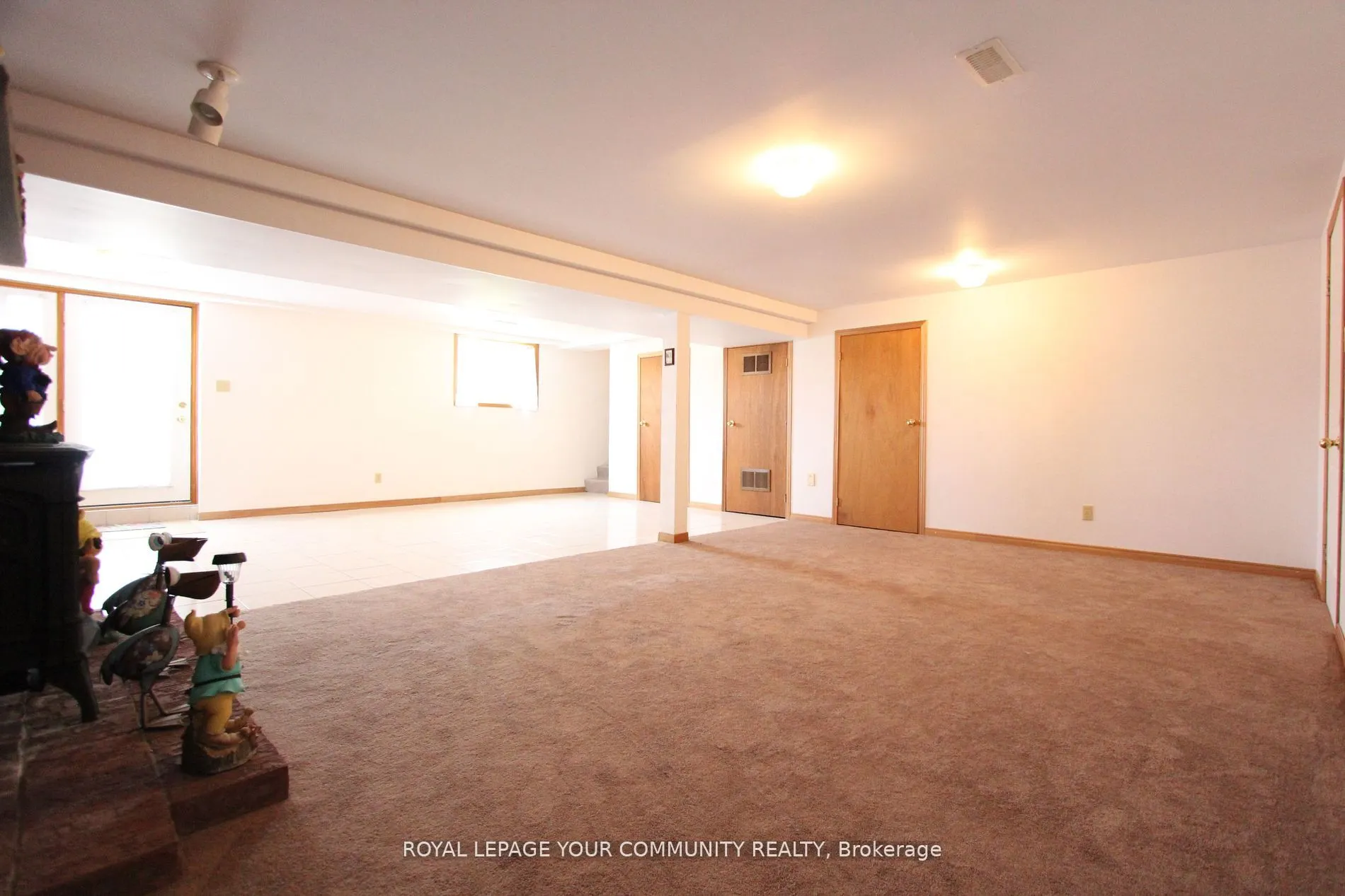 20161 Bathurst Street
