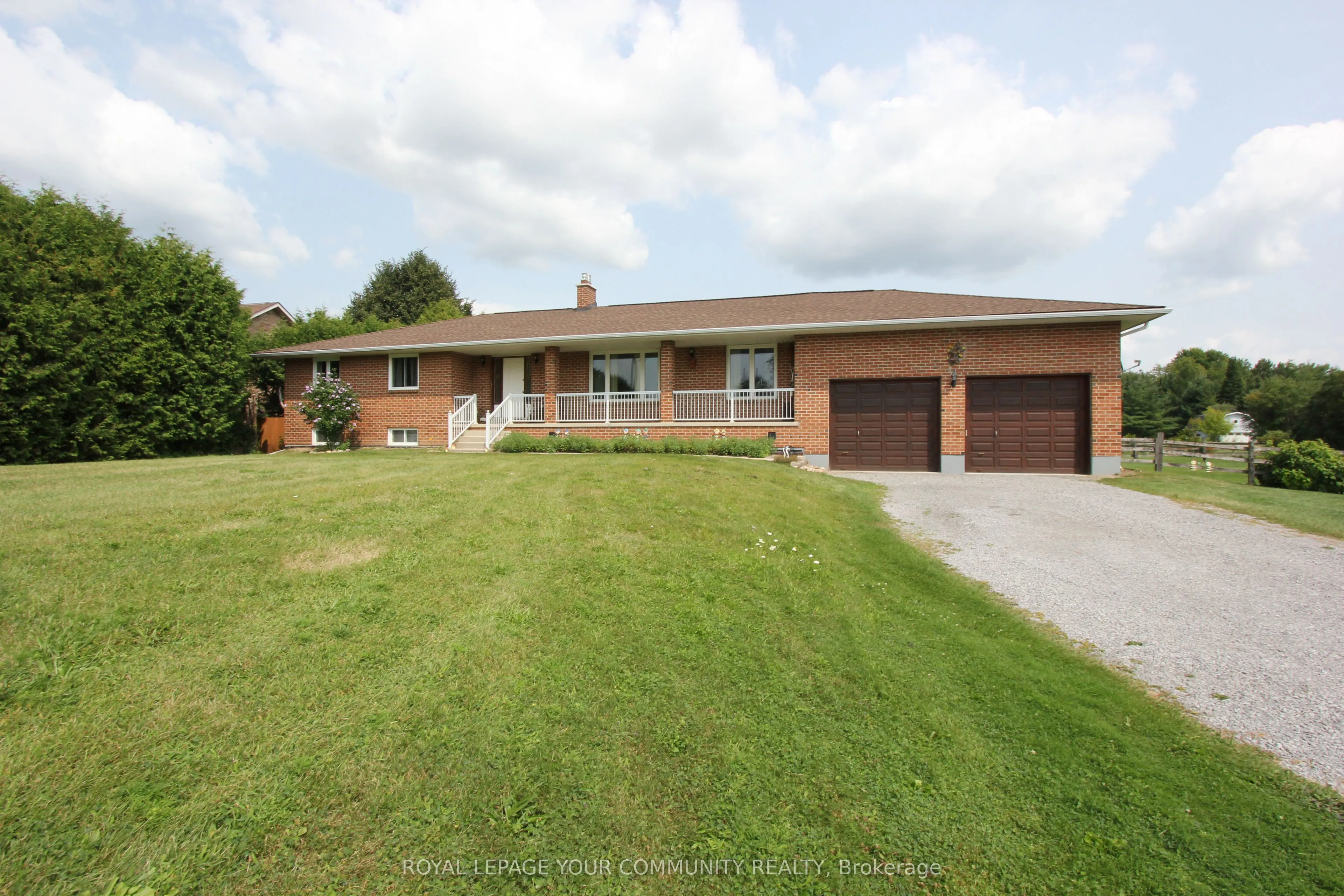20161 Bathurst Street