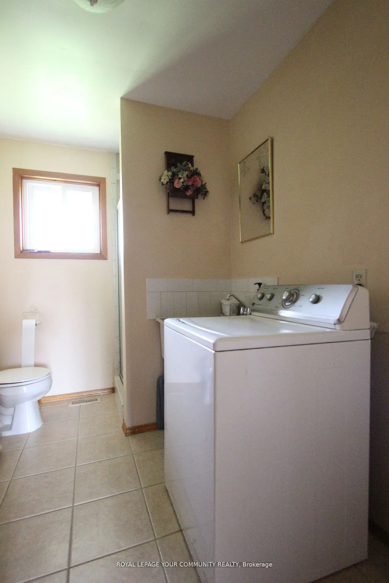 20161 Bathurst Street