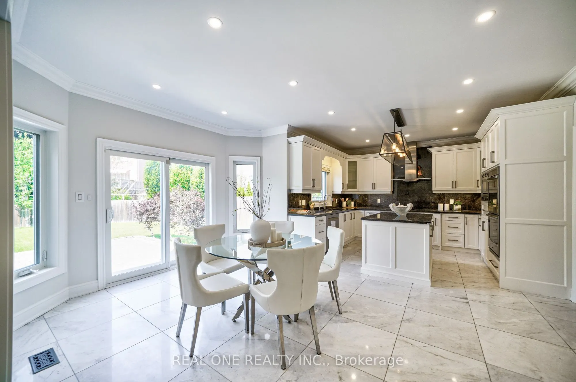 26 Clarendon Drive